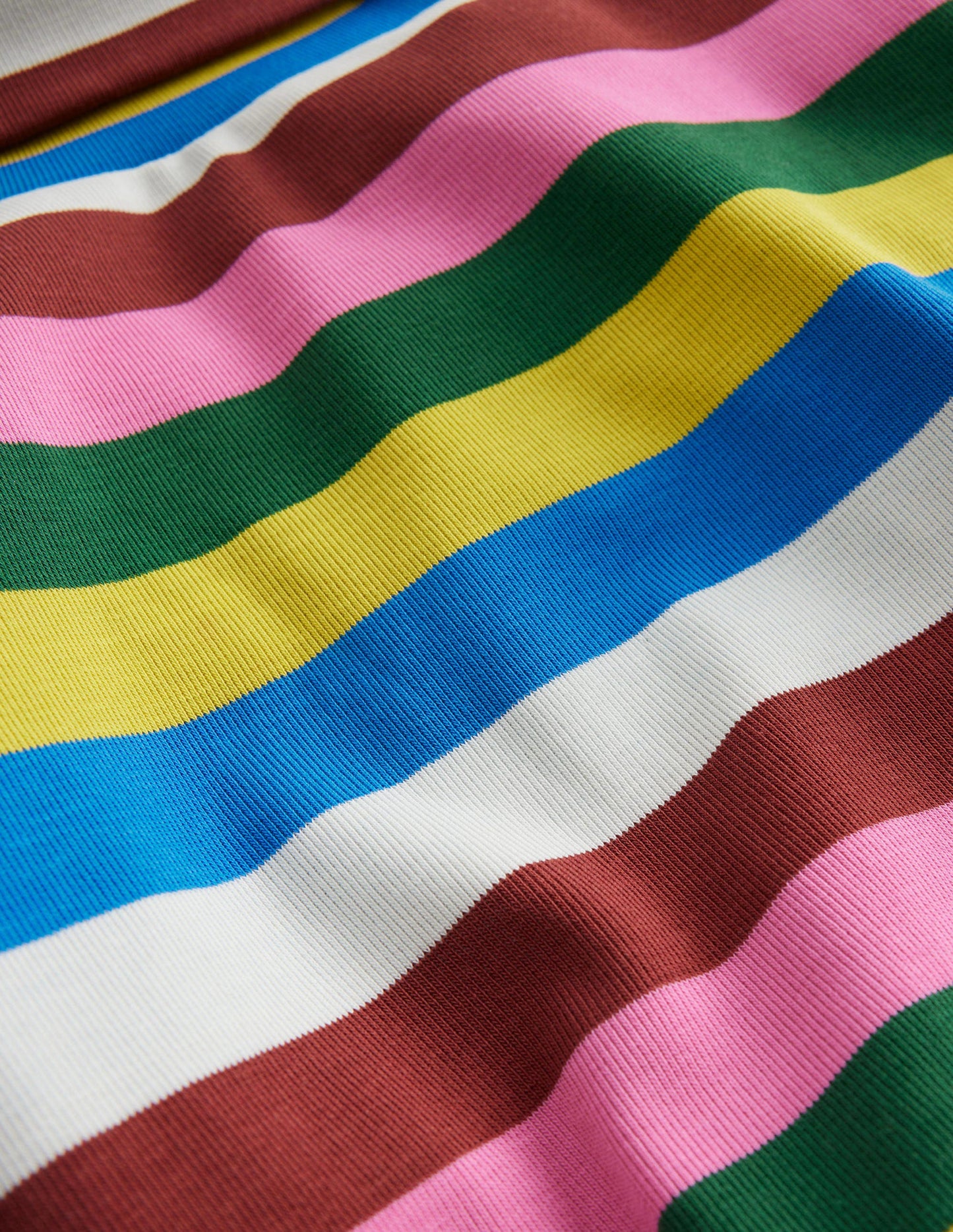 Superweiches Oberteil mit Rollkragen-Bunt Gestreift