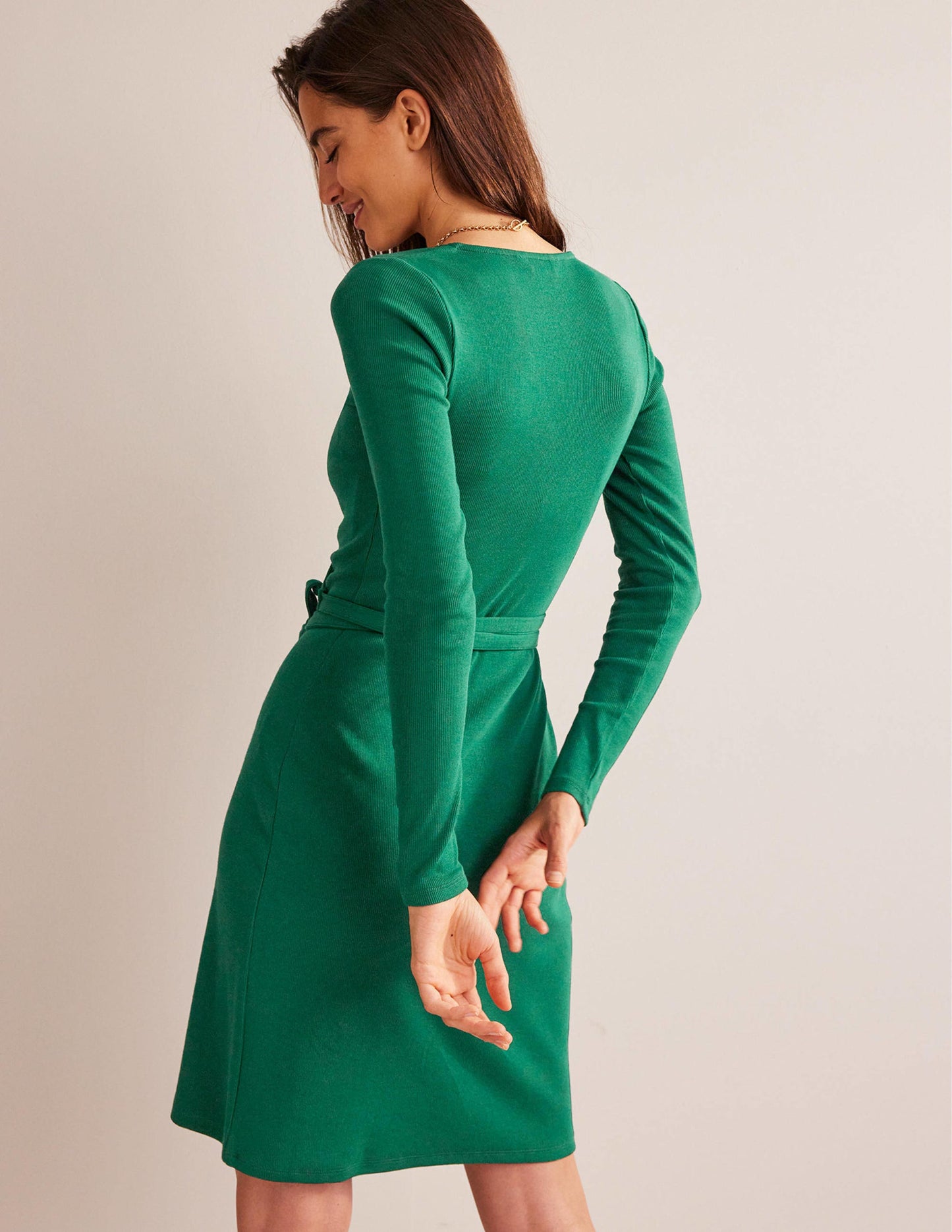 Wickelkleid aus Rippstrick-Jersey-Dunkles Smaragdgrün