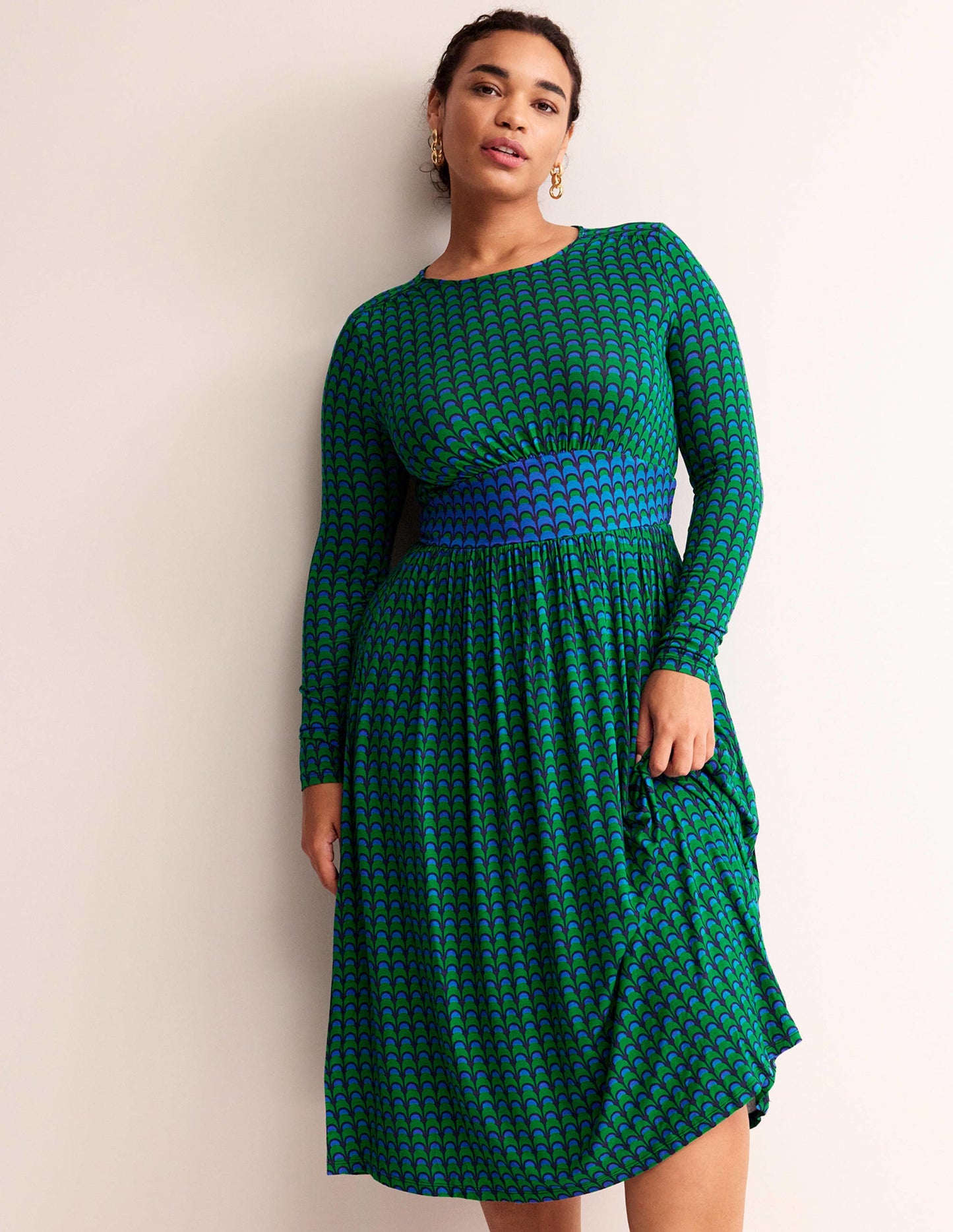 Thea Jersey-Midikleid mit langen Ärmeln-Veridiangrün, Geo-Charm