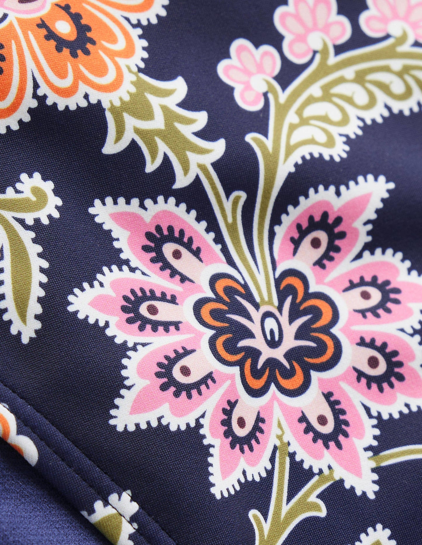Klassische Bikinihose-Mitternachtsblau, Bunte Blumen