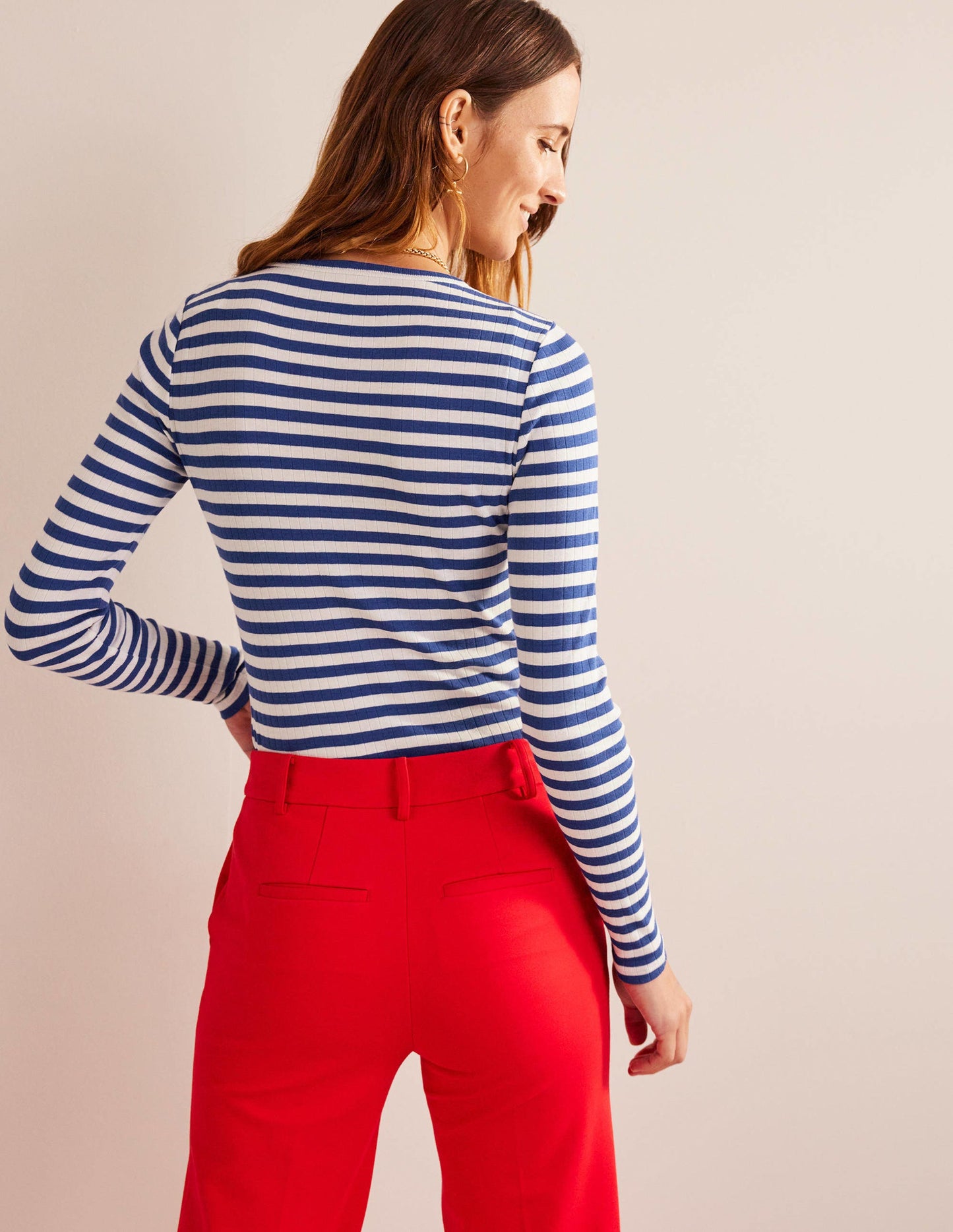Alice T-Shirt mit Rippstruktur-Lapisblau, Naturweiß Gestreift