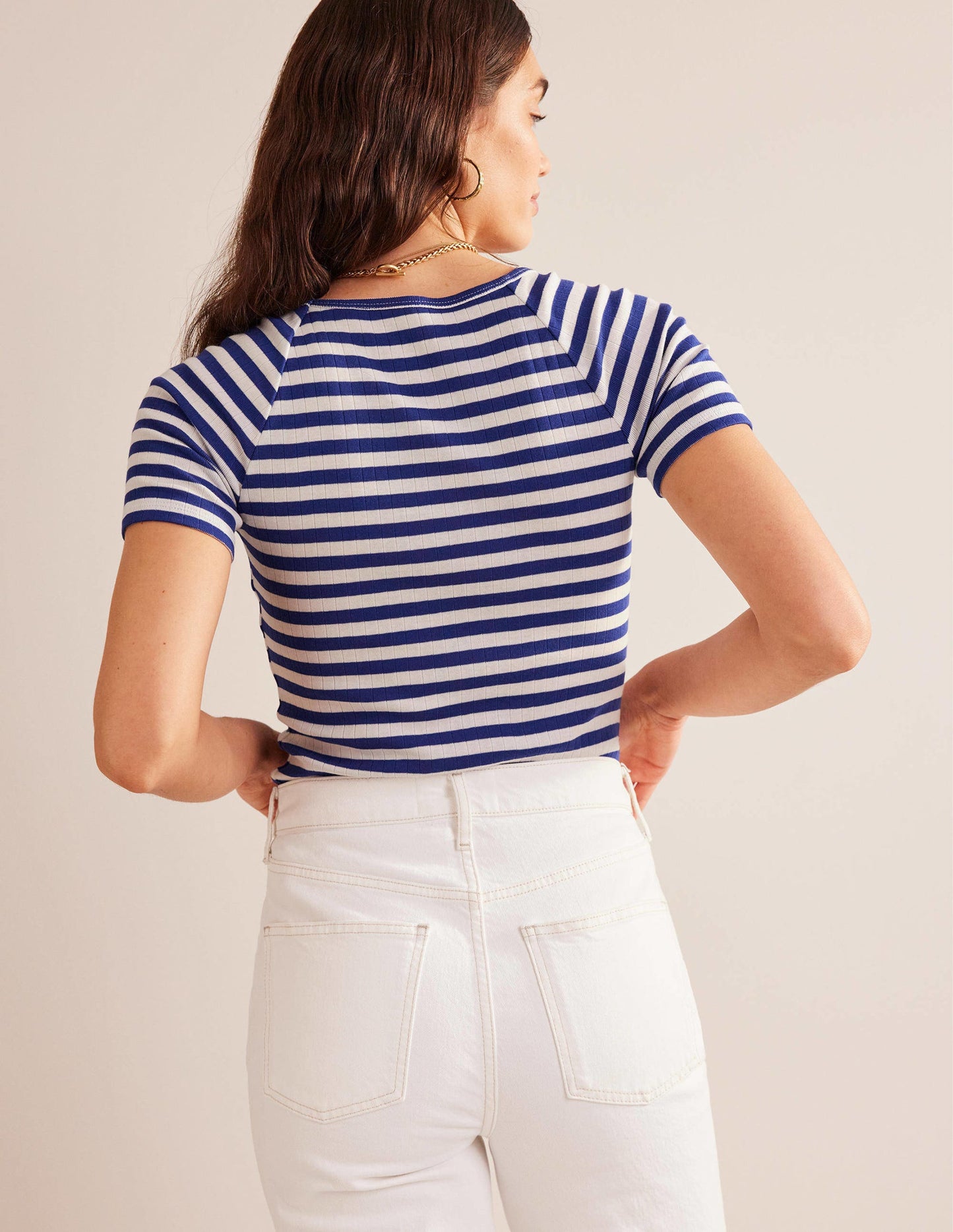 Ada Gestreiftes T-Shirt mit Rippstruktur-Lapisblau, Naturweiß Gestreift