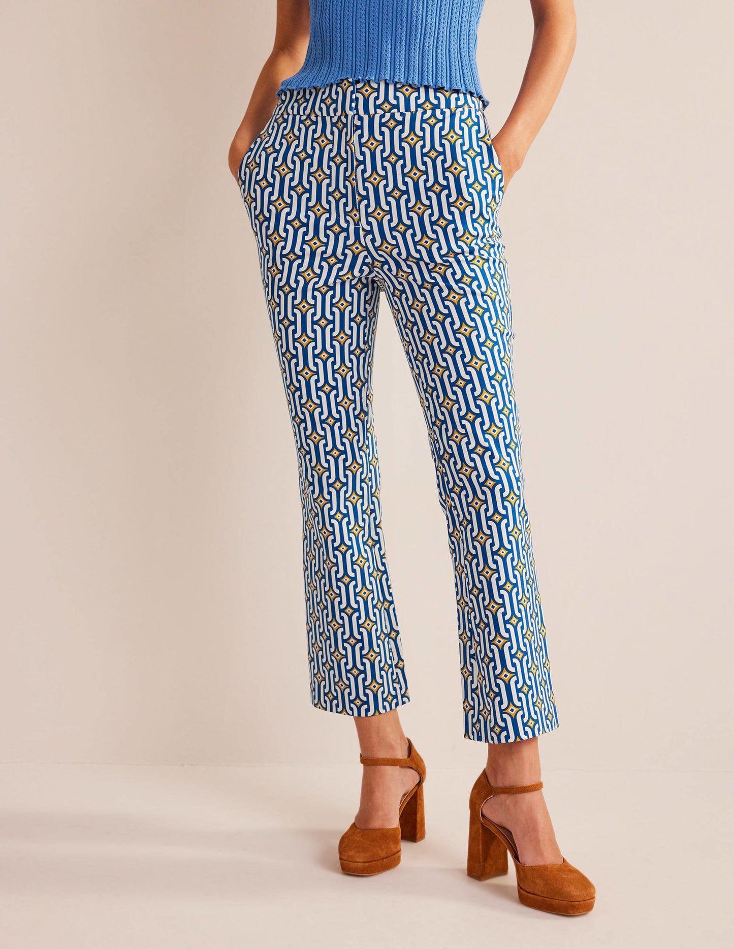 Ausgestellte 7/8-Hose-Saphirblau, Geometrisches Muster
