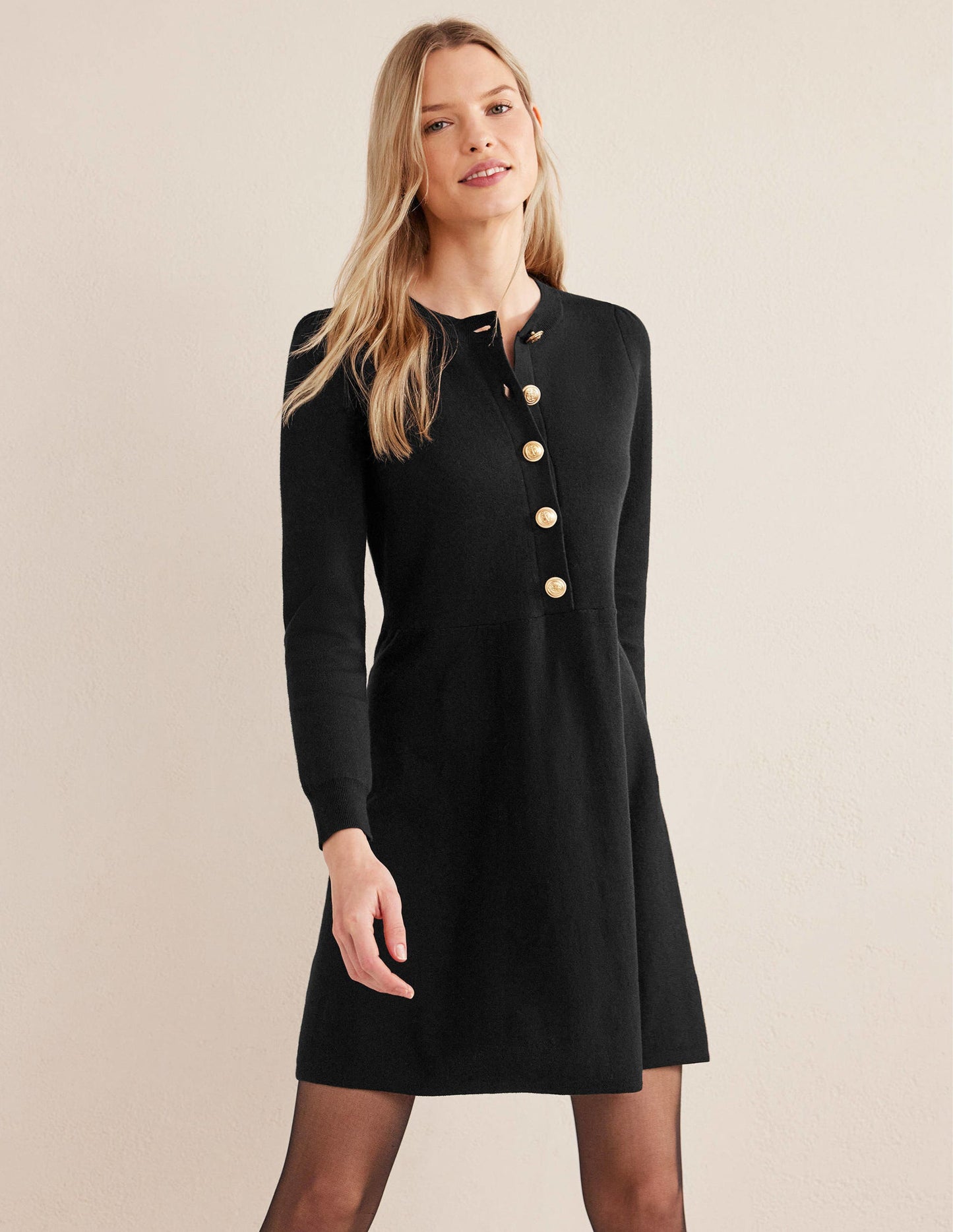 Lässiges Strick-Minikleid-Schwarz