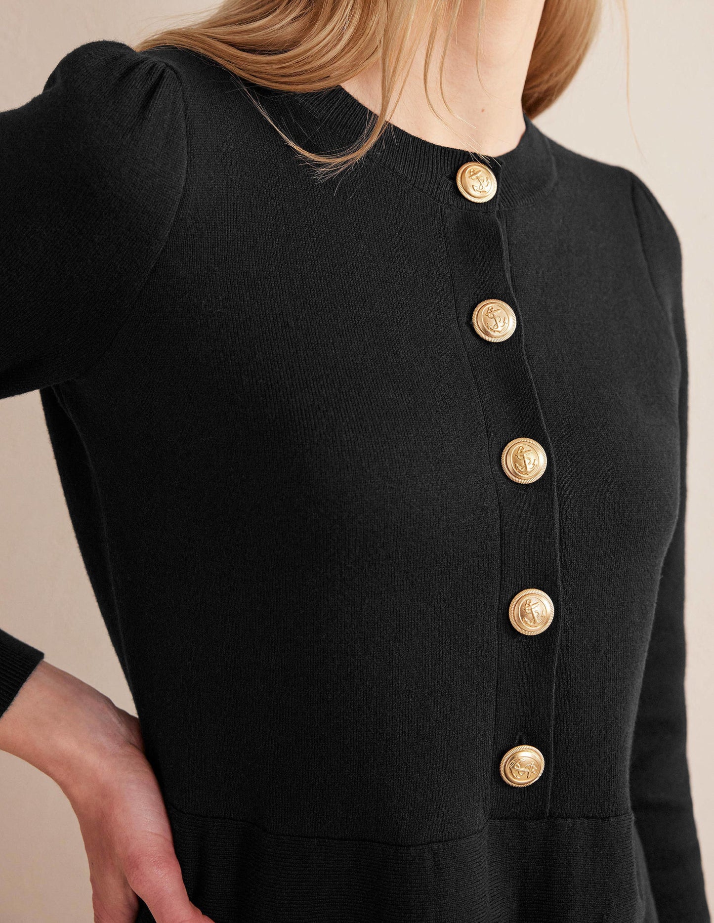 Lässiges Strick-Minikleid-Schwarz