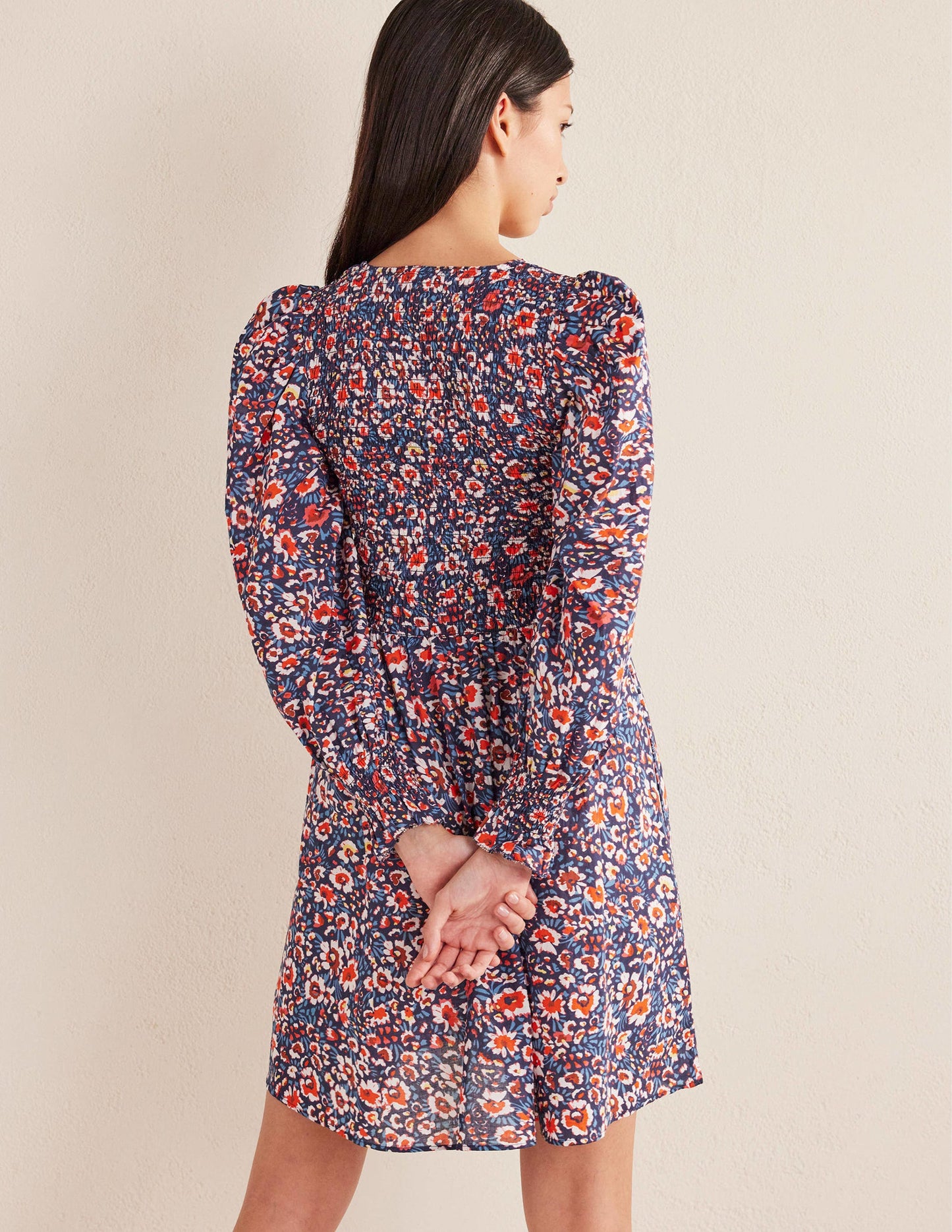 Minikleid mit gesmoktem Oberteil-Französisches Marineblau, Paradiesblüten