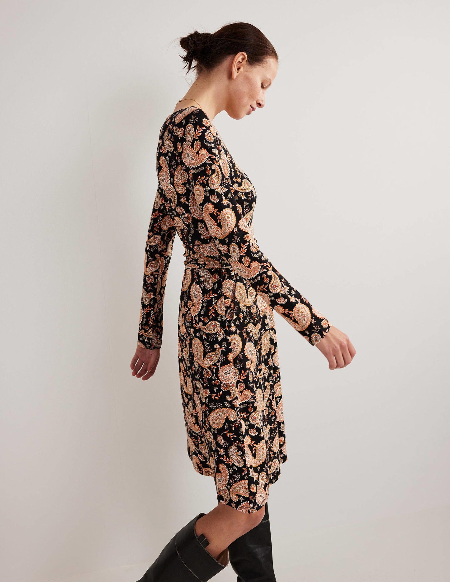 Abigail Jerseykleid-Schwarz, Paisleymuster