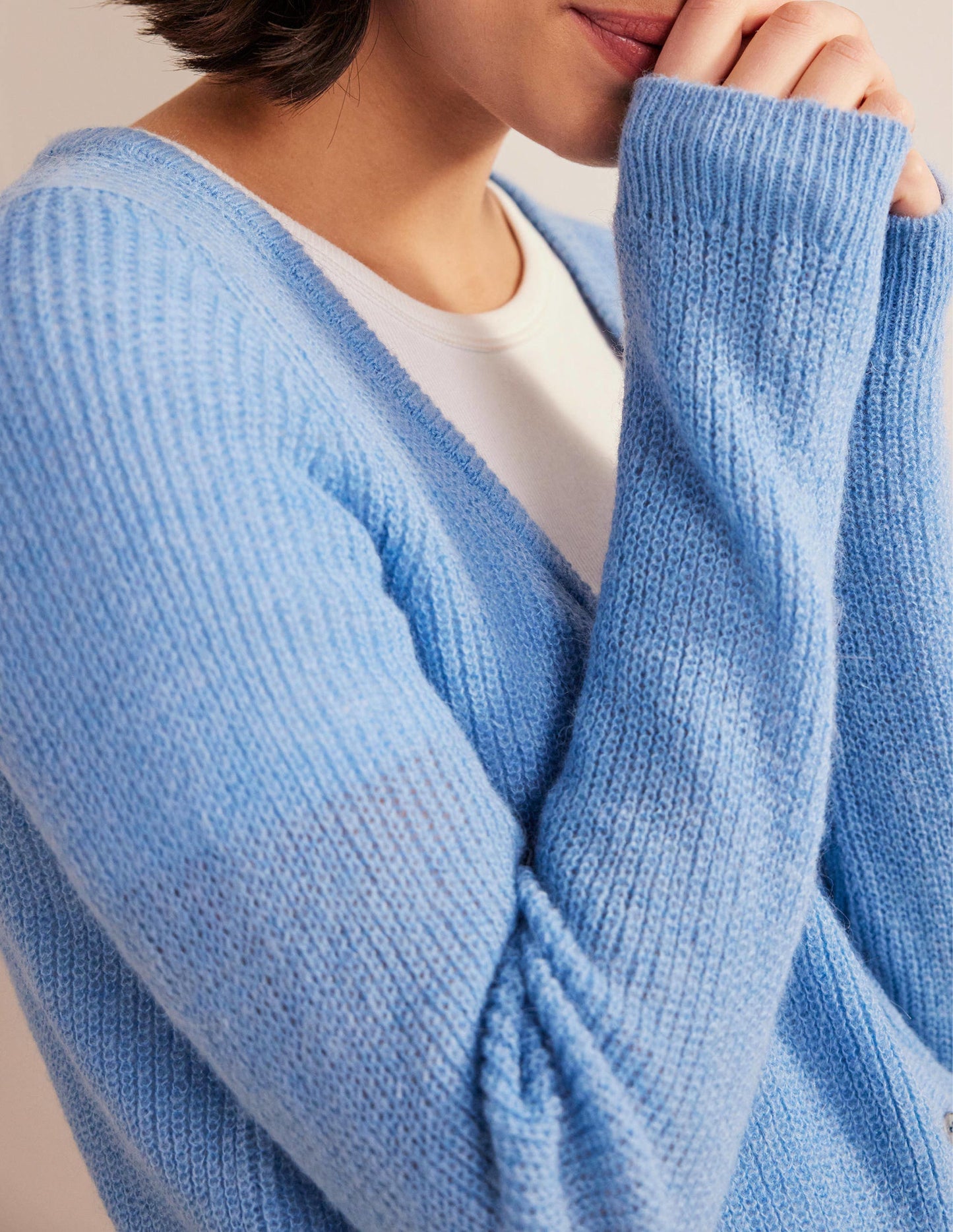 Flauschiger Cardigan mit kurzem Schnitt-Flachsblau