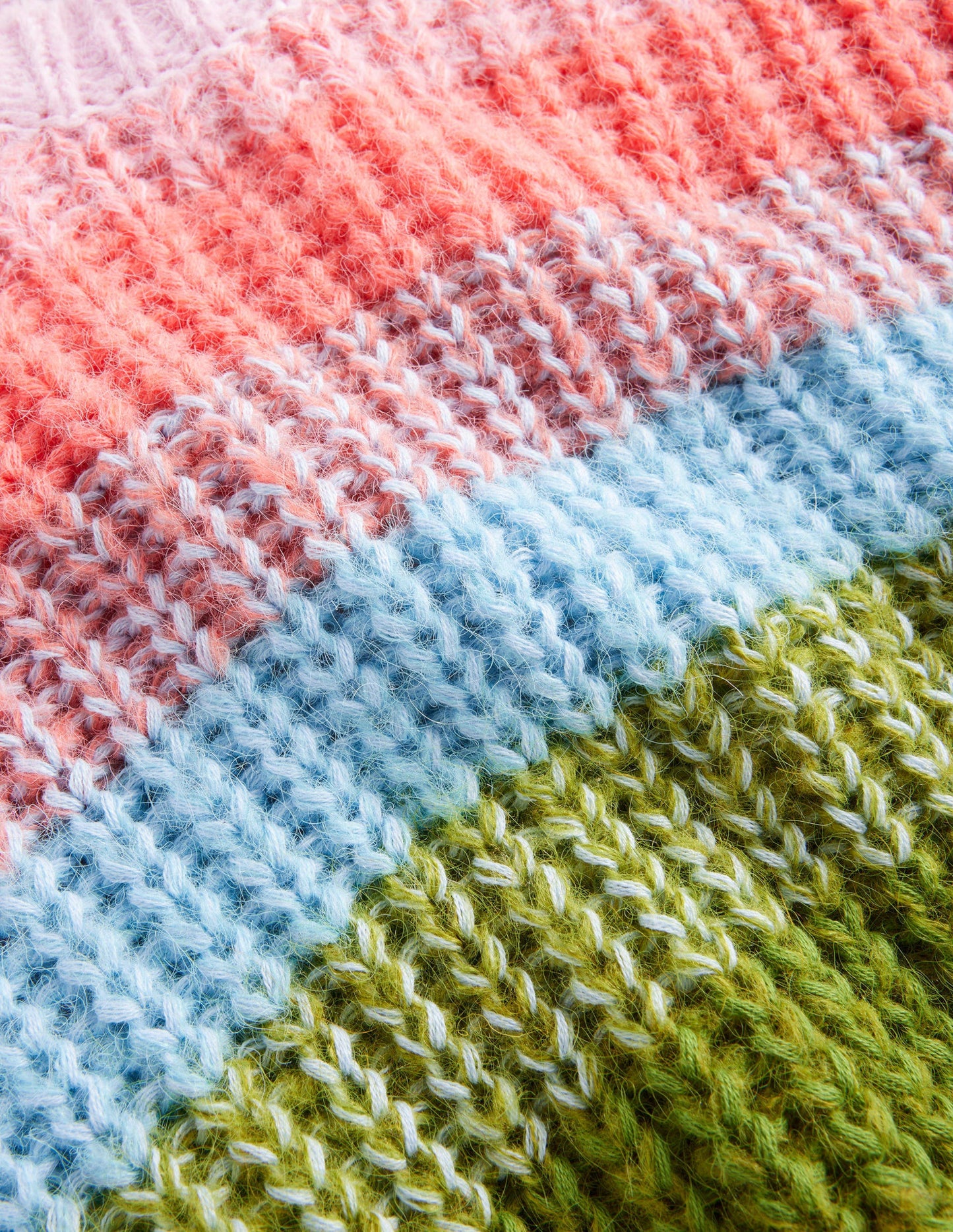 Gerippter Raglanpullover-Regenbogenfarben, Gestreift