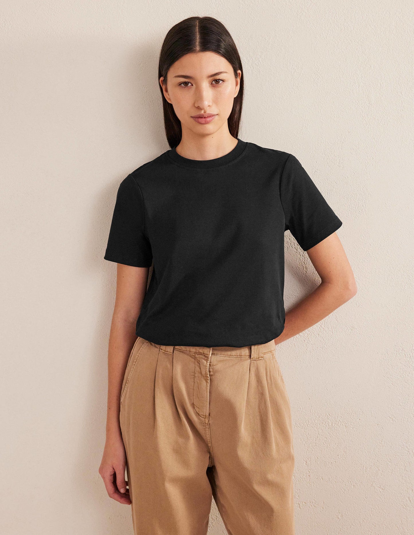 Baumwoll-T-Shirt mit Rundhalsausschnitt-Schwarz