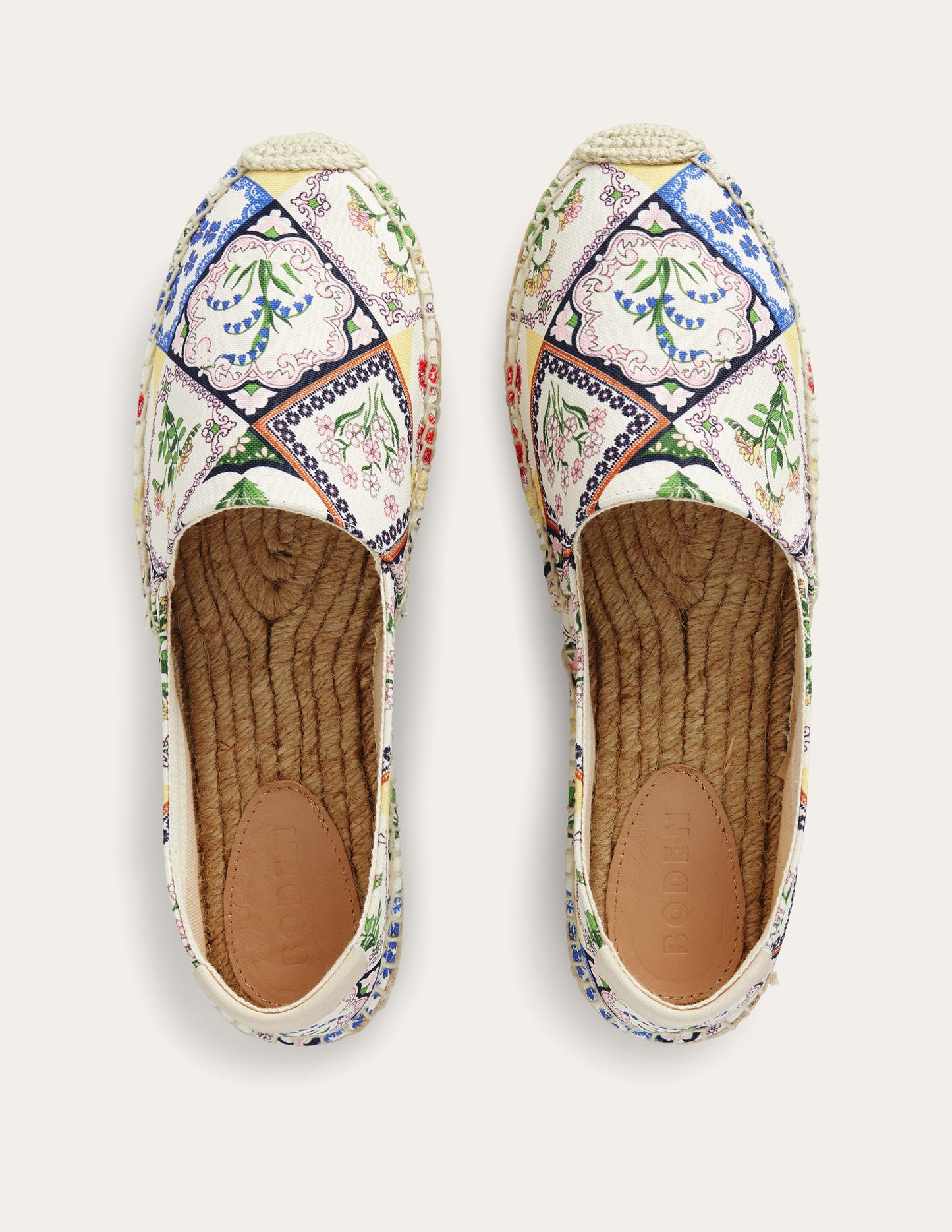 Klassische Espadrilles mit flacher Sohle-Naturweiß, Wilde Glockenblumen