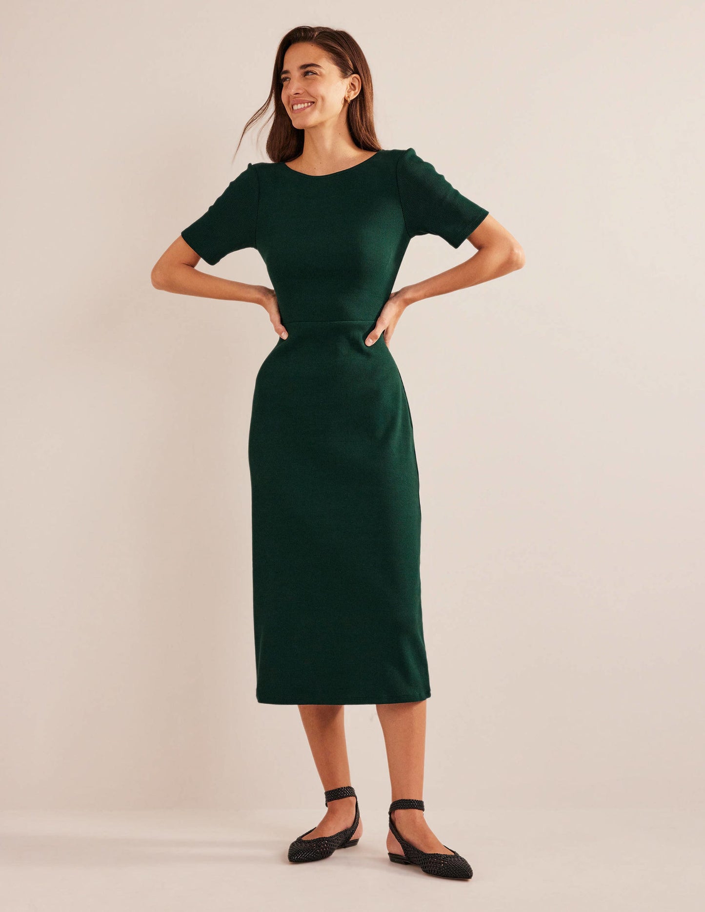 Geripptes Jersey-Midikleid mit Cut-out-Detail-Dunkles Smaragdgrün