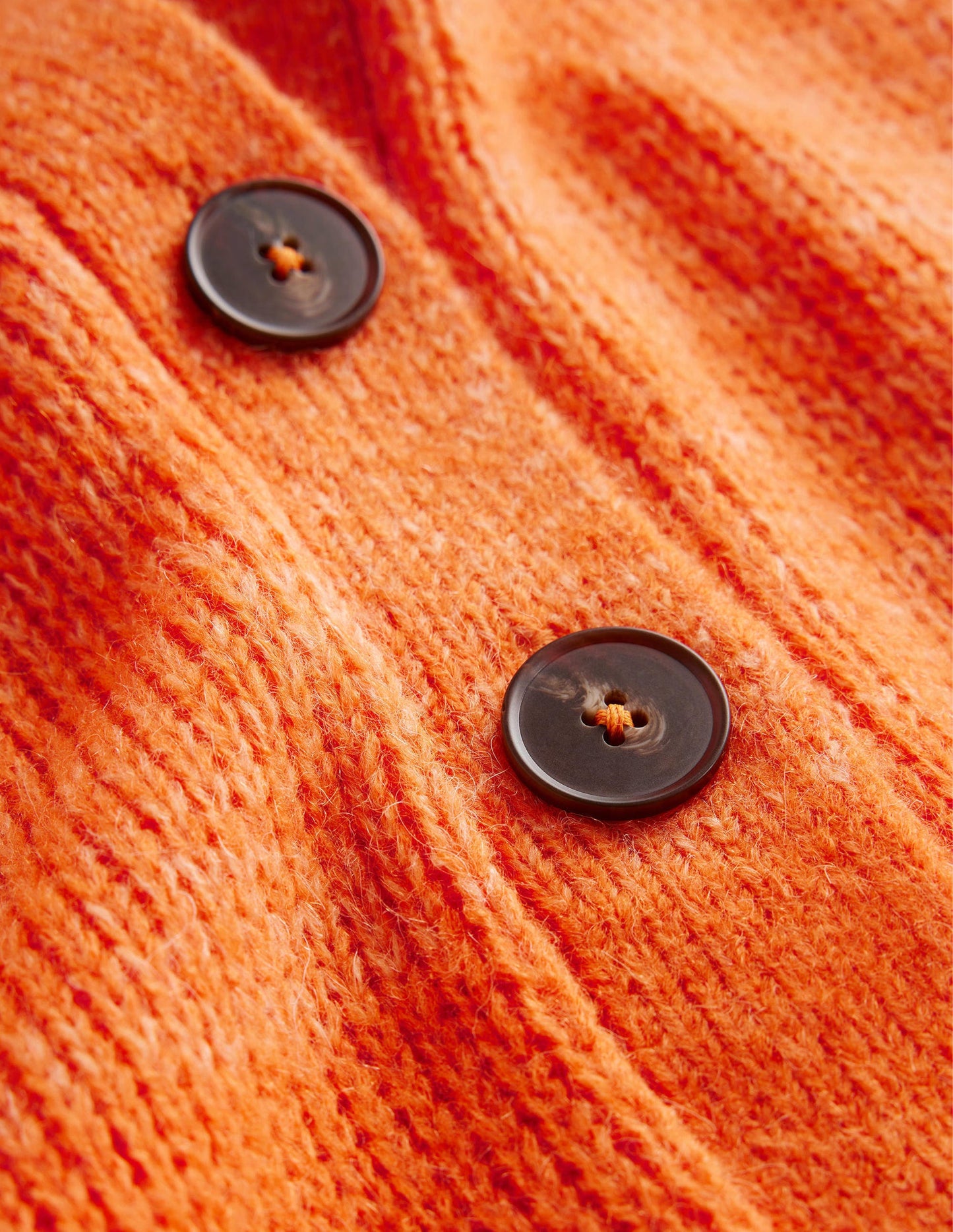 Flauschiger Cardigan-Orange, Farbverlauf