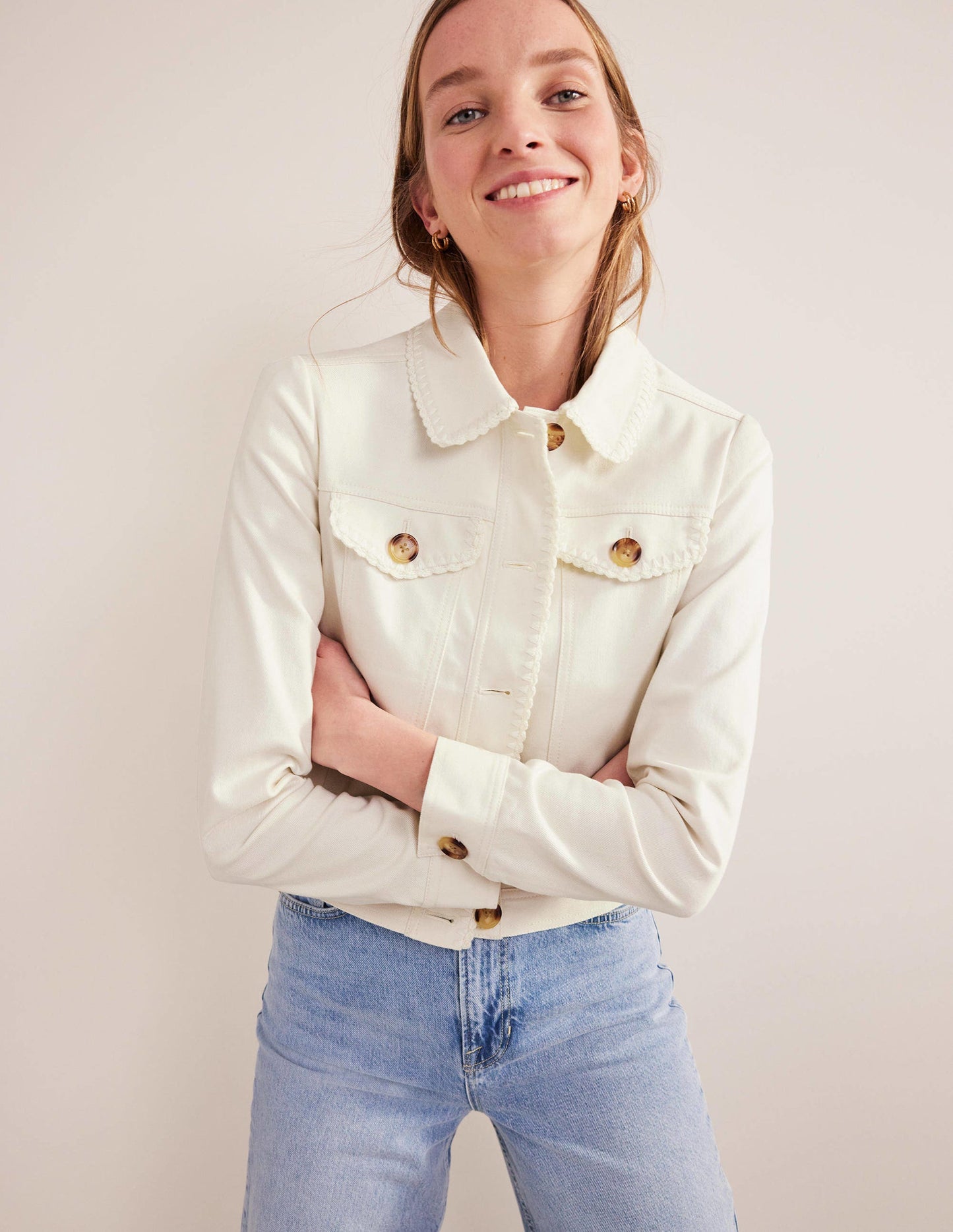 Jeansjacke mit Häkelborten-Ecru