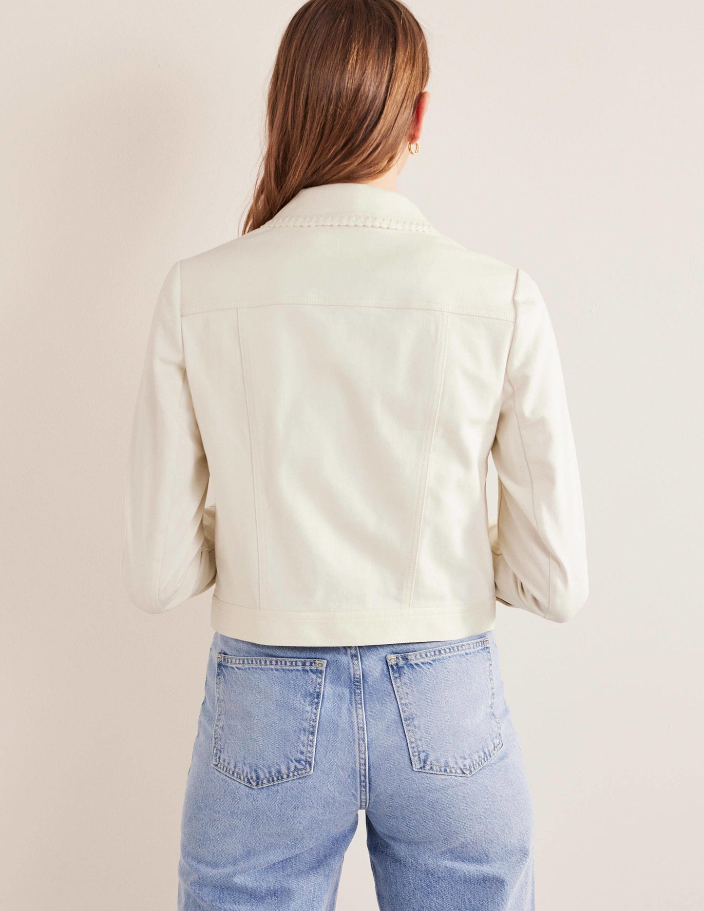 Jeansjacke mit Häkelborten-Ecru