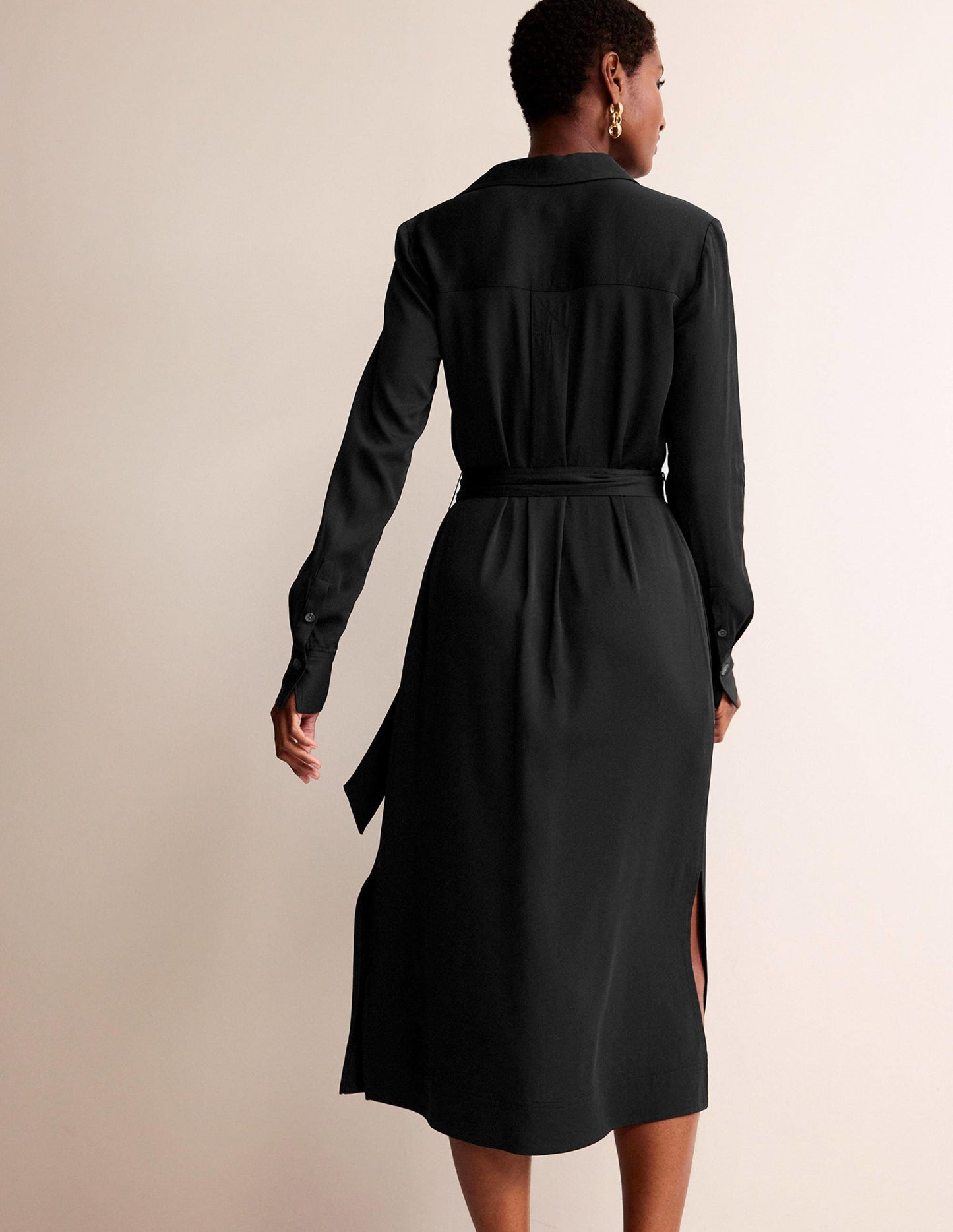 Schlichtes Pop-Over-Midikleid-Schwarz