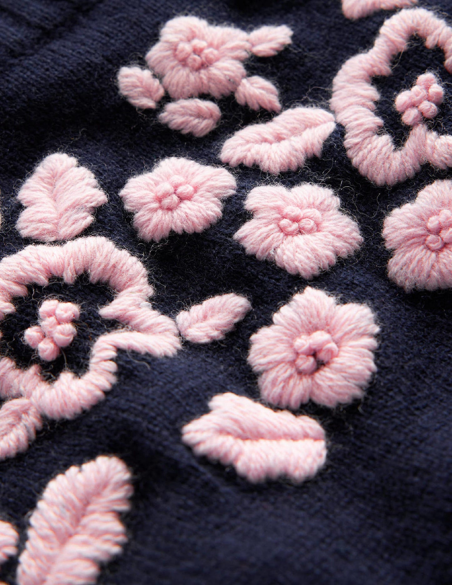 Pullover mit Rundhalsausschnitt und Stickerei-Marineblau