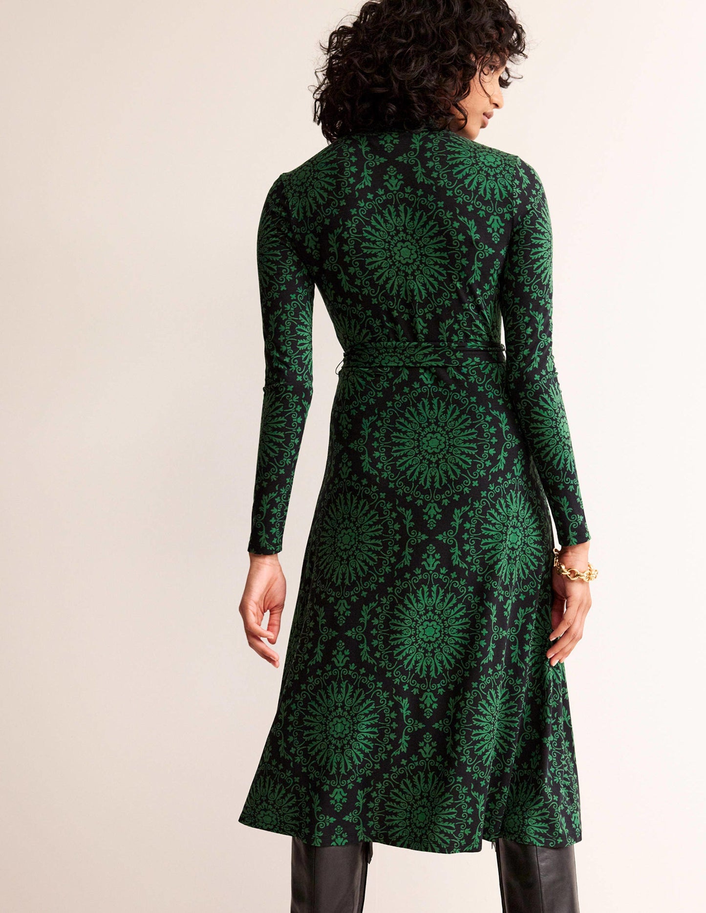 Alberta Midikleid aus Jersey-Amazonasgrün, Artizan Geo