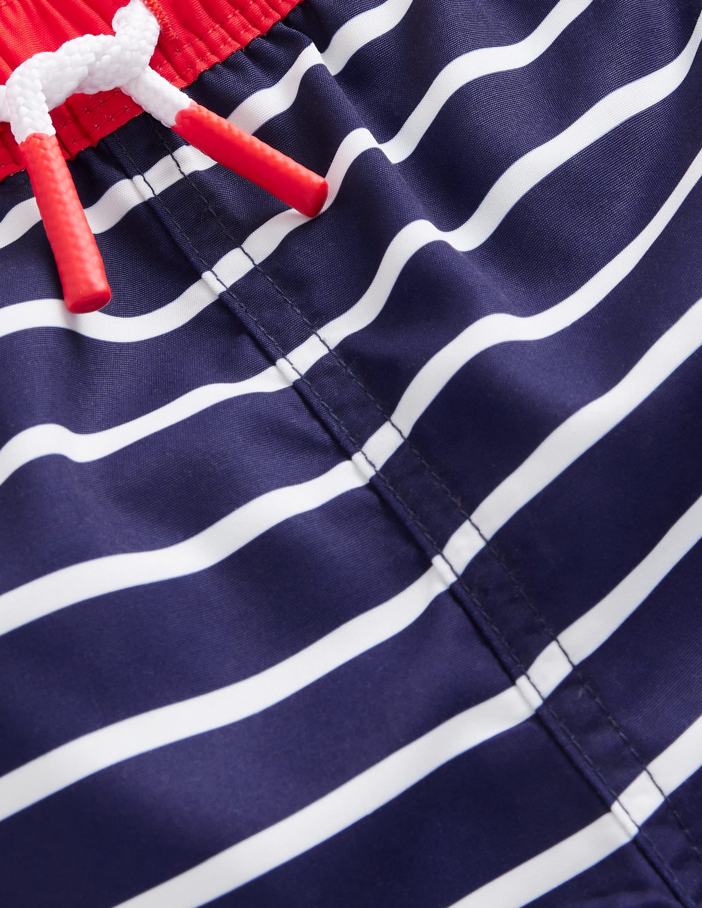 Badeshorts-Schuluniform-Marineblau und Naturweiß Streifen