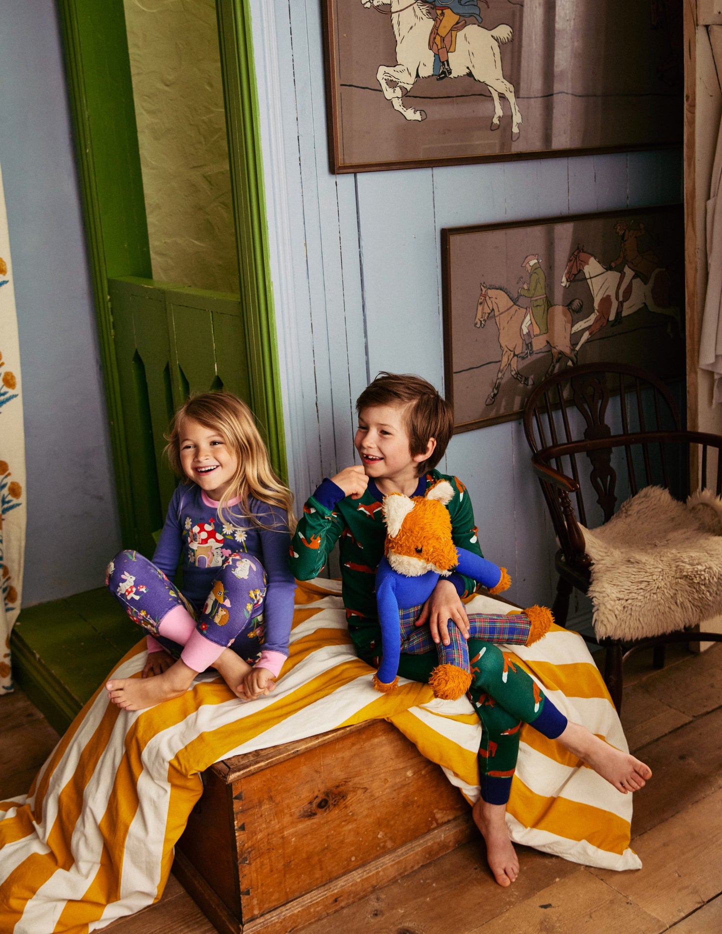 Eng anliegender, langer Schlafanzug-Vintage-Blau Fliegenpilz