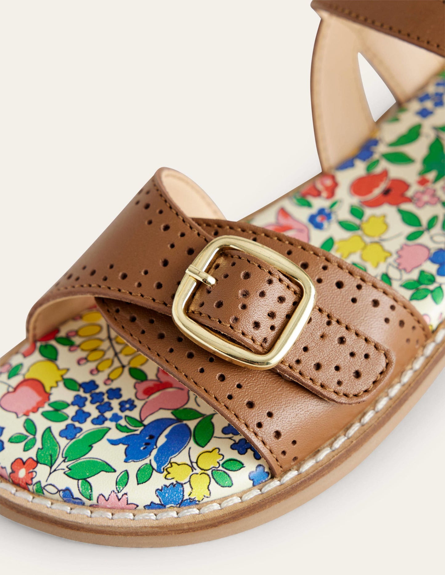 Ledersandalen mit Schnalle-Hellbraun