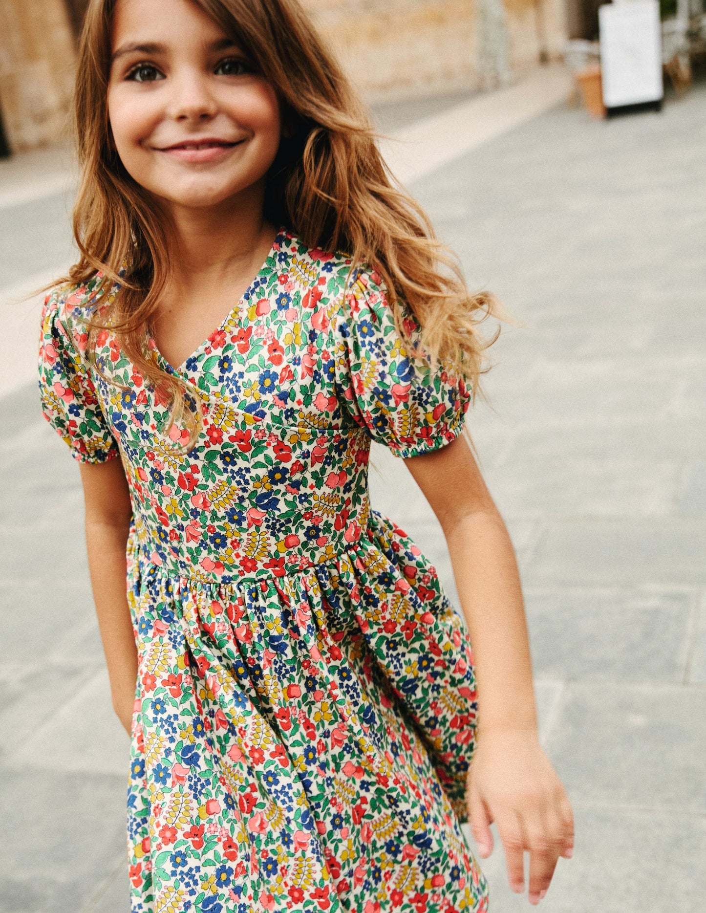 Robe de ballerine tournoyante-Bunt Blumenbeet