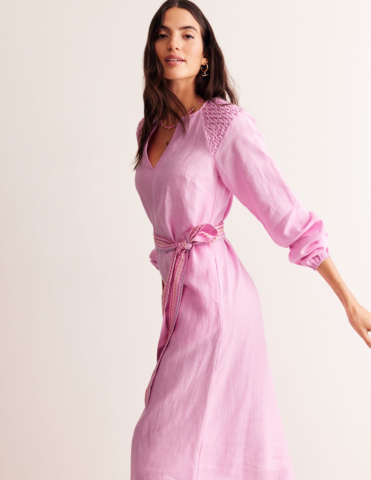 Robe midi en lin à smocks-Canteloupe