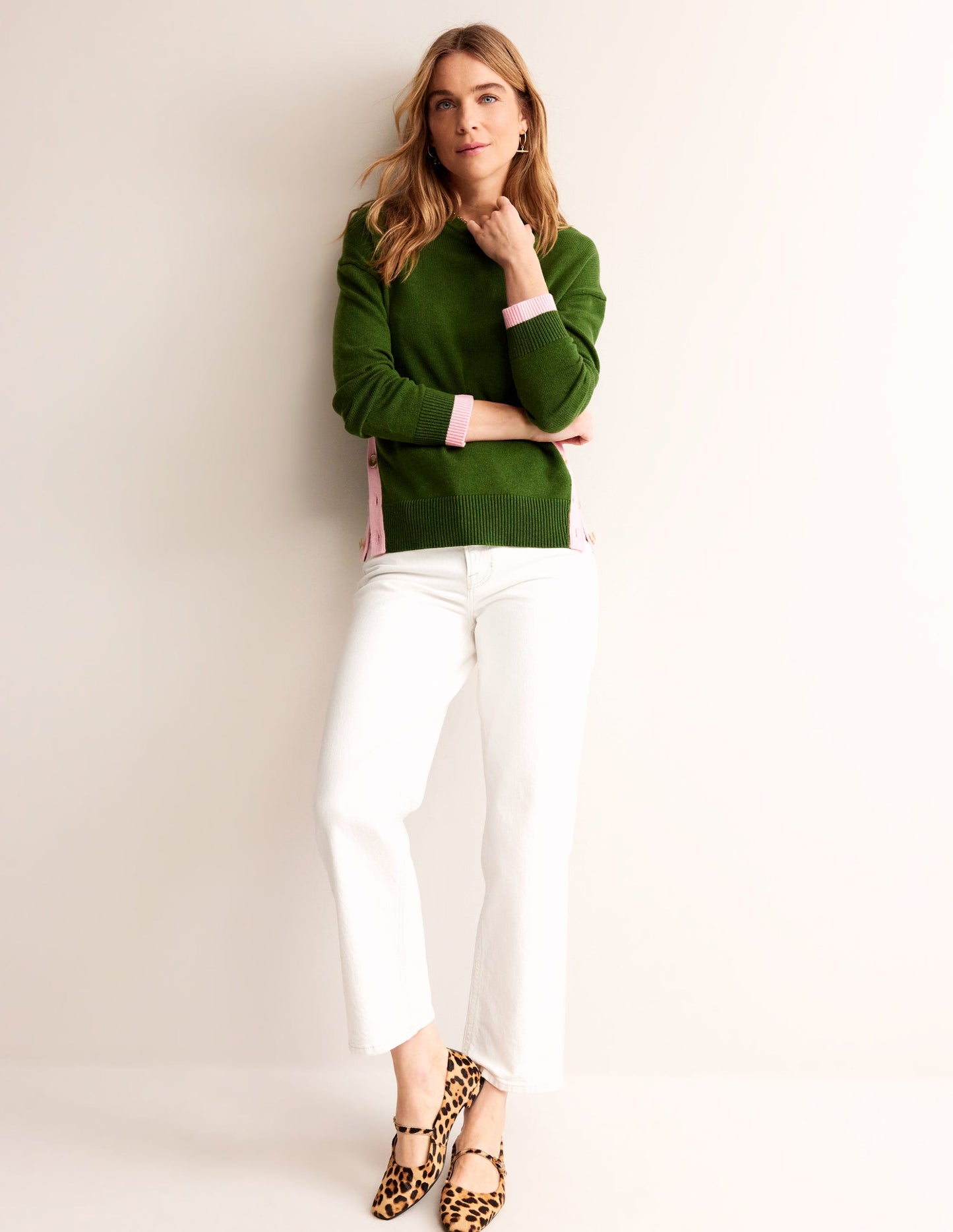 Alma Pullover mit Kontrastbesatz-Garten-Grün Orchideenrosa