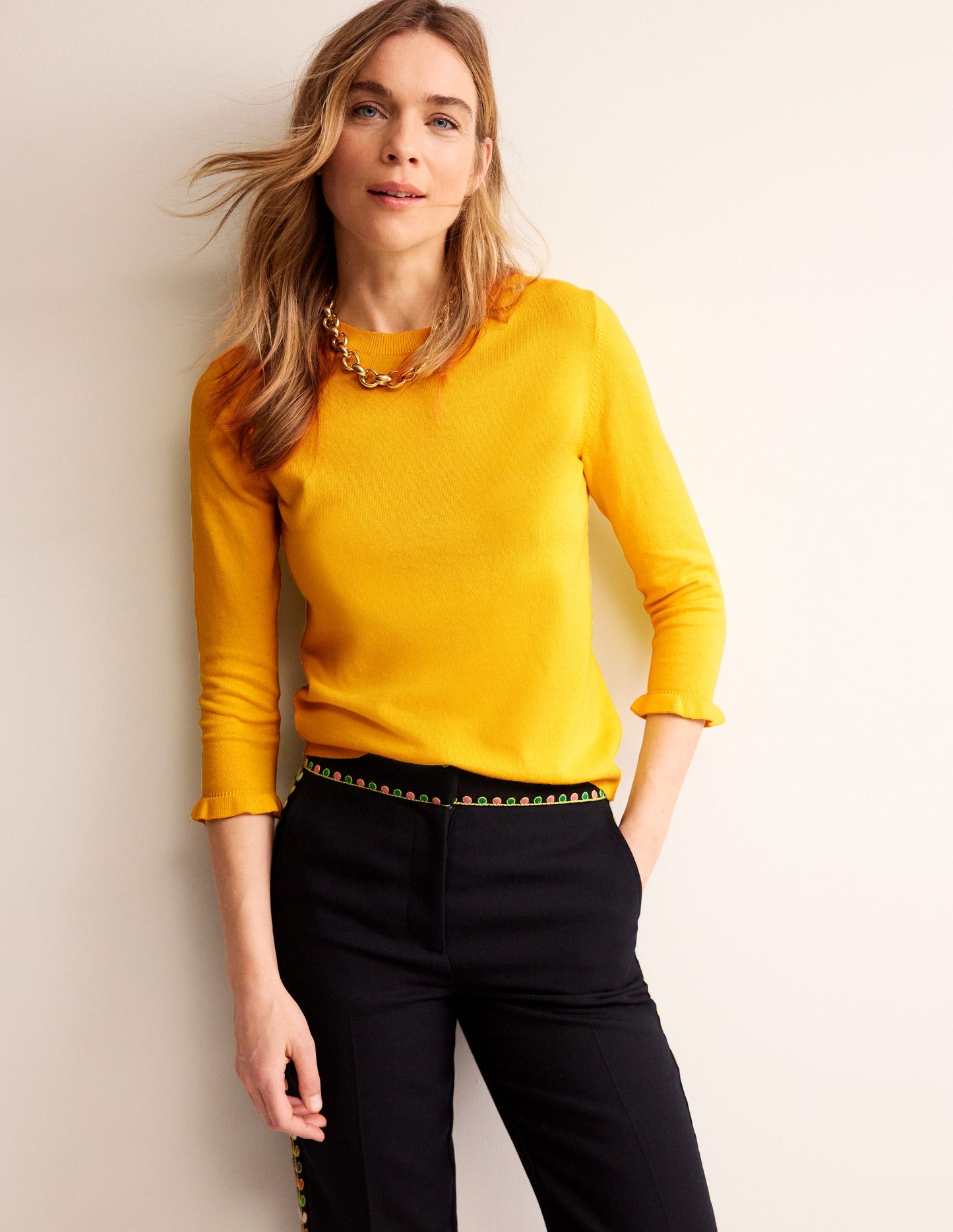 Rüschen-Pullover aus Baumwolle und Merinowolle-Mimosengelb
