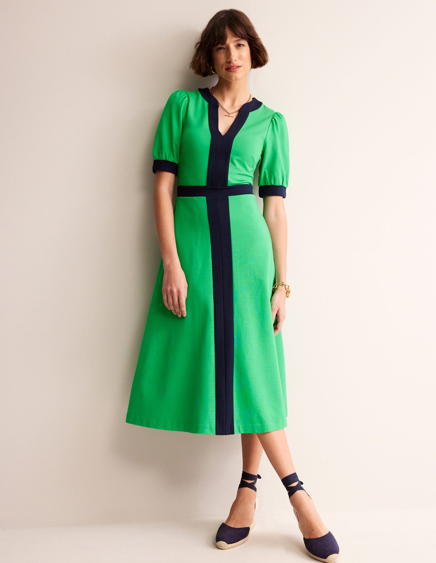 Petra Ponte-Kleid mit Puffärmeln-Grünes Tamburin