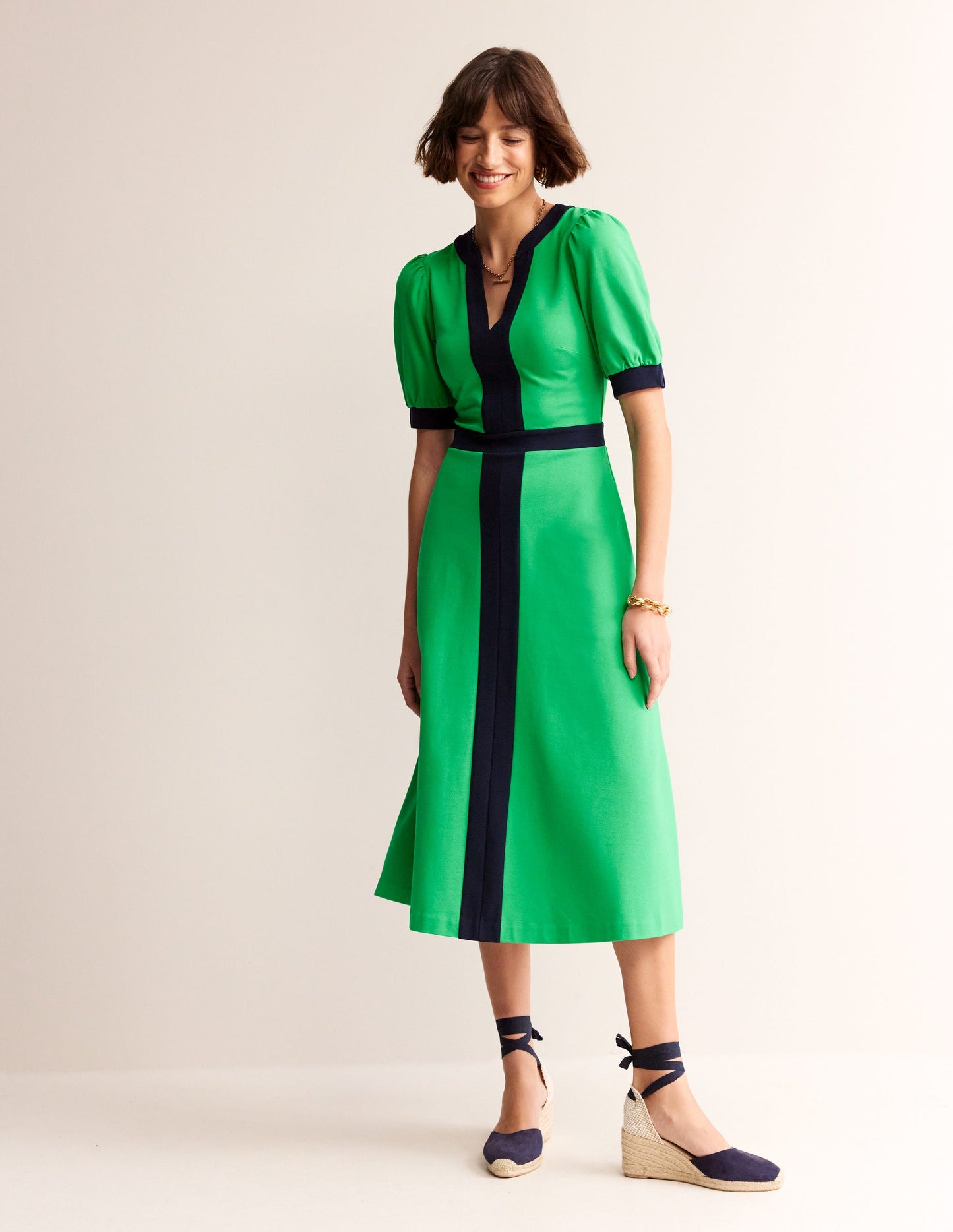 Petra Ponte-Kleid mit Puffärmeln-Grünes Tamburin