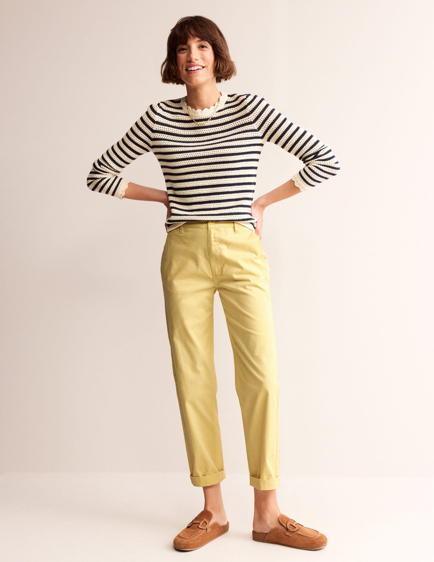 Pantalon chino Barnsbury-Cédrat cendré