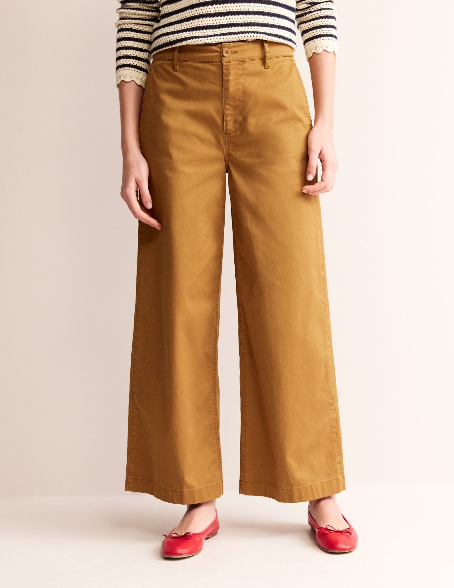 BARNSBURY CHINOHOSE MIT WEITEM BEIN-Bronze-Braun