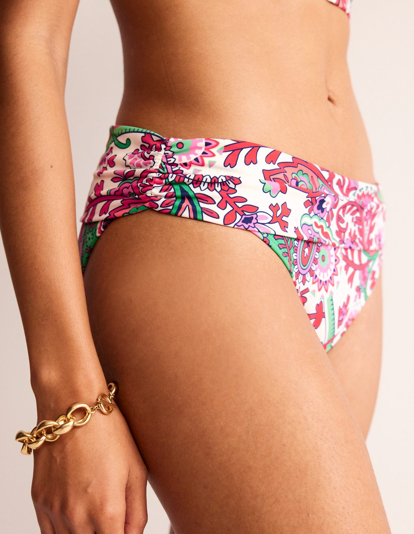 Klassische Bikinihose mit umgeschlagenem Bund-Bunt, Fantastisch