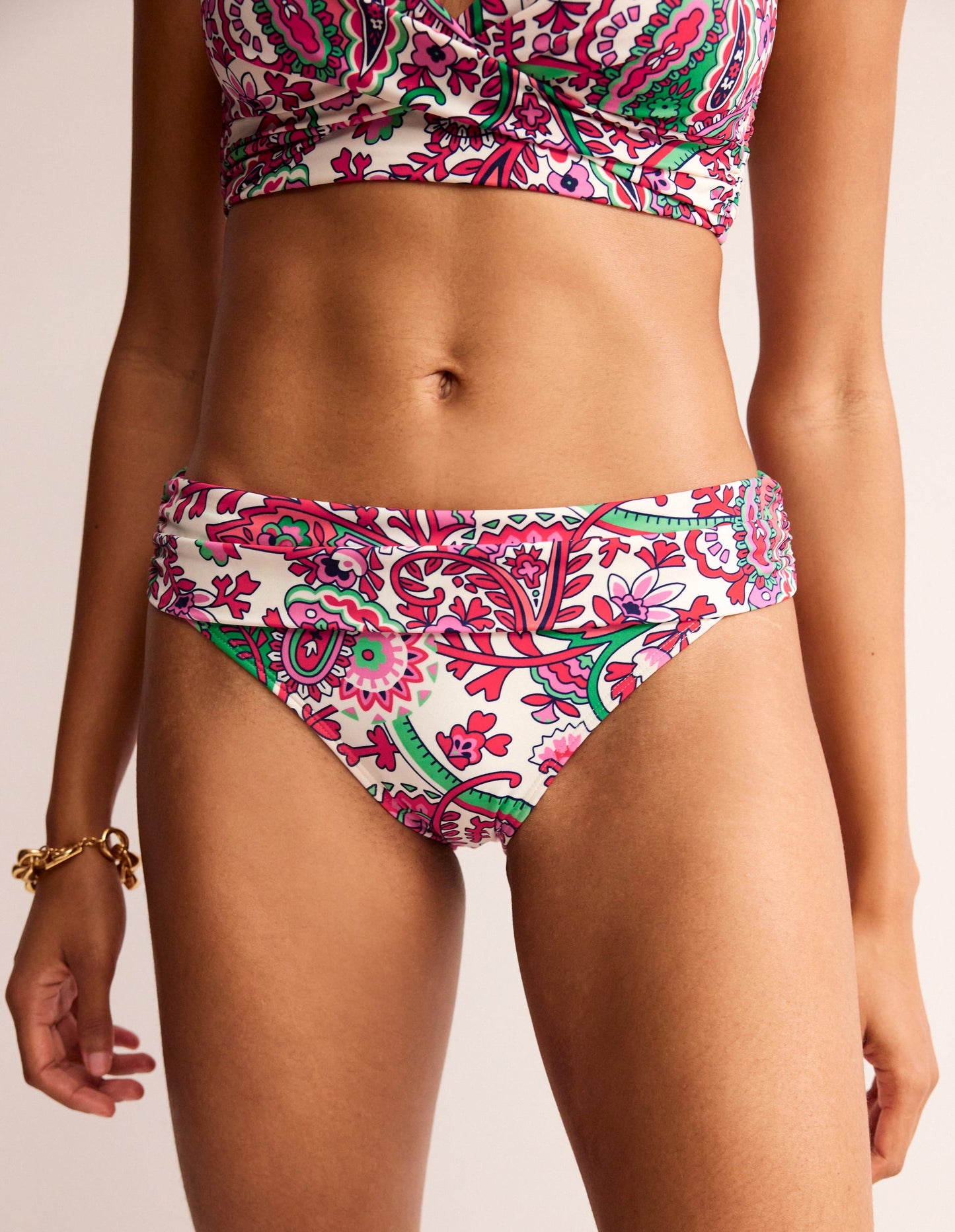 Klassische Bikinihose mit umgeschlagenem Bund-Bunt, Fantastisch