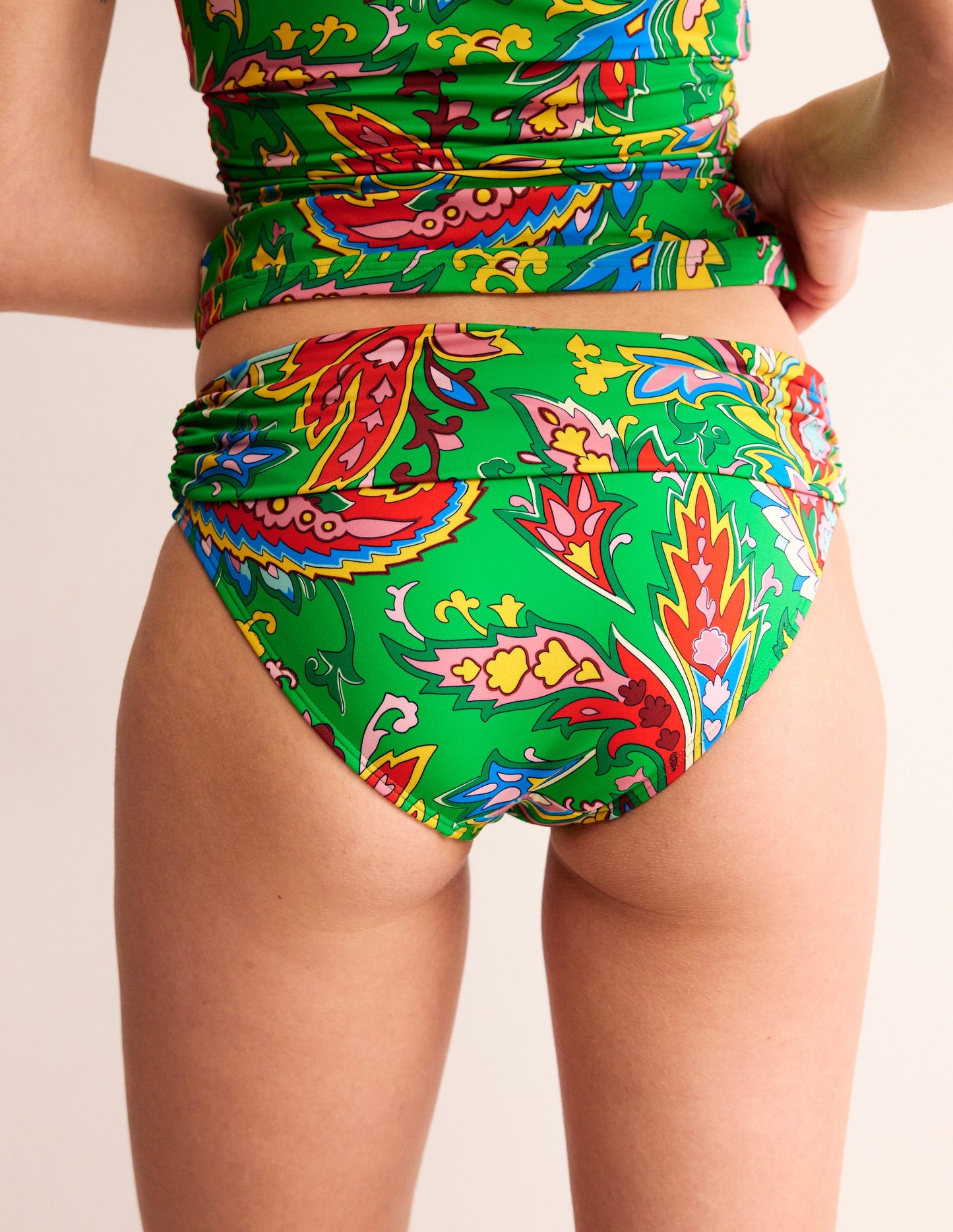 Klassische Bikinihose mit umgeschlagenem Bund-Kelly Grün, Paisley Azurblau