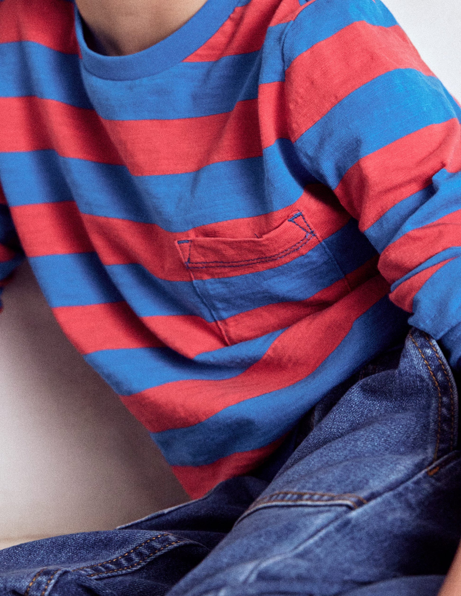 Langärmliges T-Shirt für den Alltag-Eisvogelblau/Marmeladenrot-2