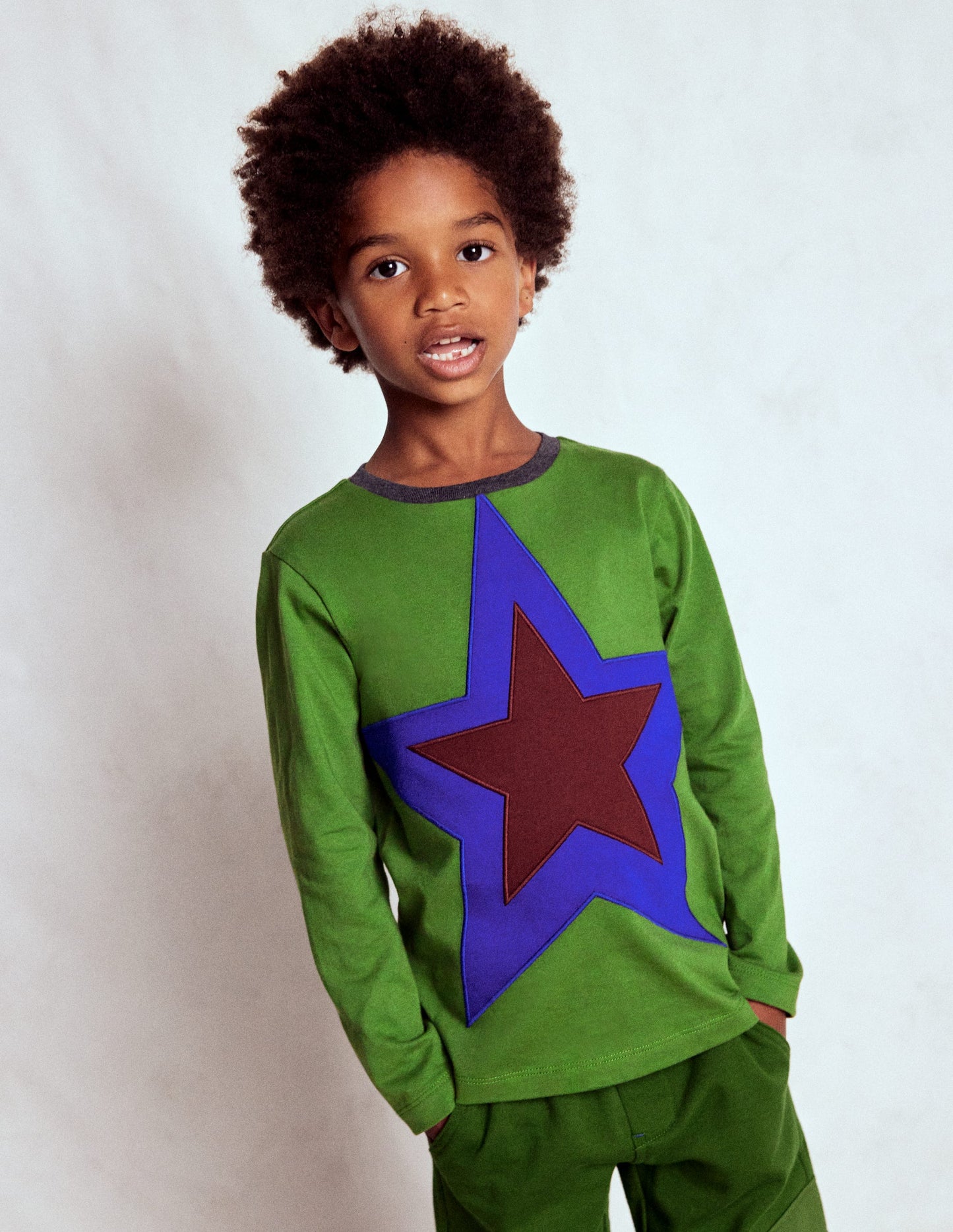 T-shirt à appliqué étoile-Étoile vert brocoli