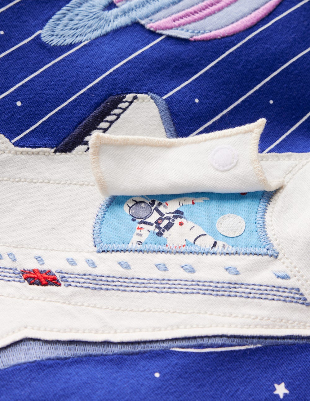 T-Shirt mit Klappe-Leuchtendes Blau Rakete