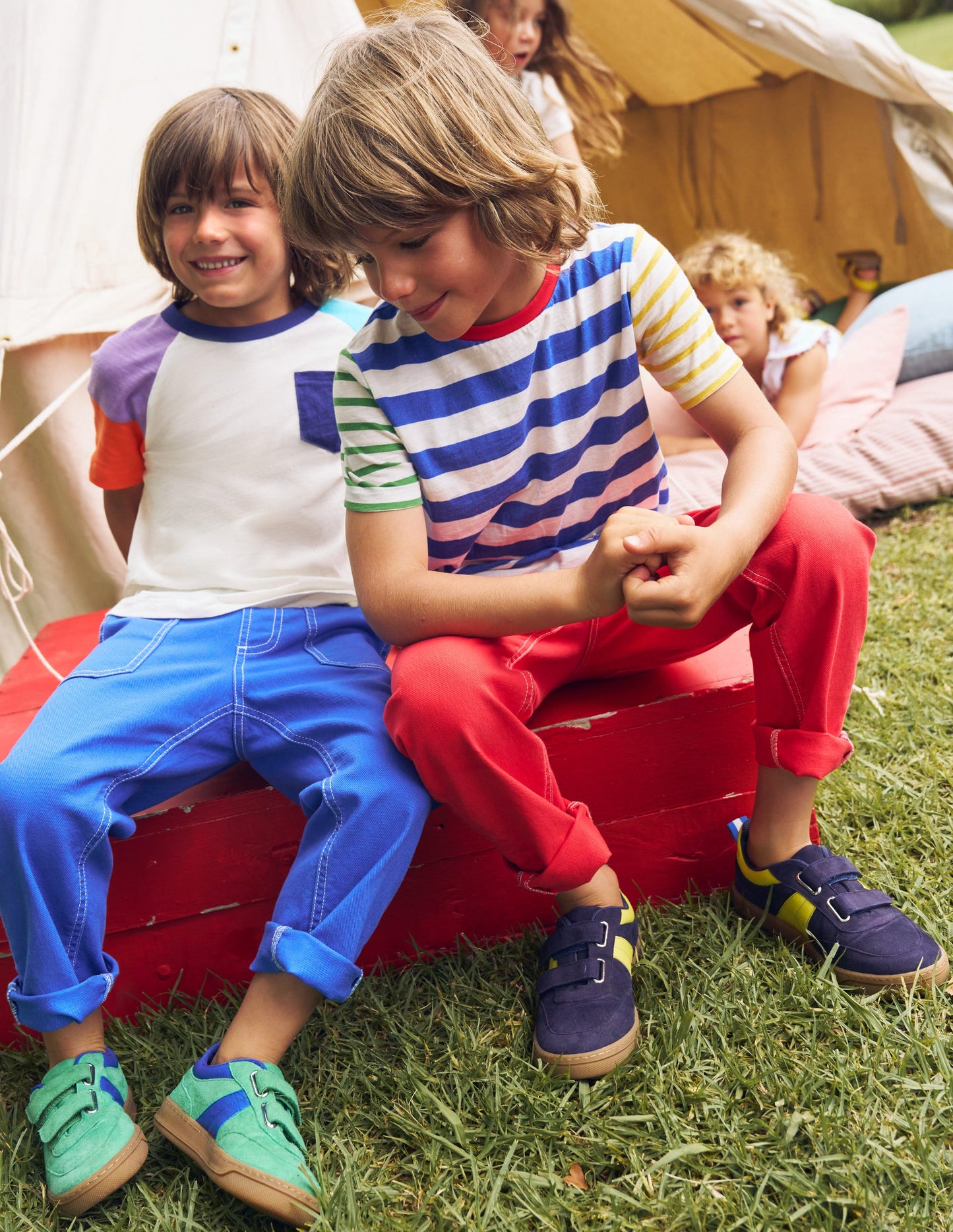 T-Shirt für den Alltag-Mustermix, Gestreift