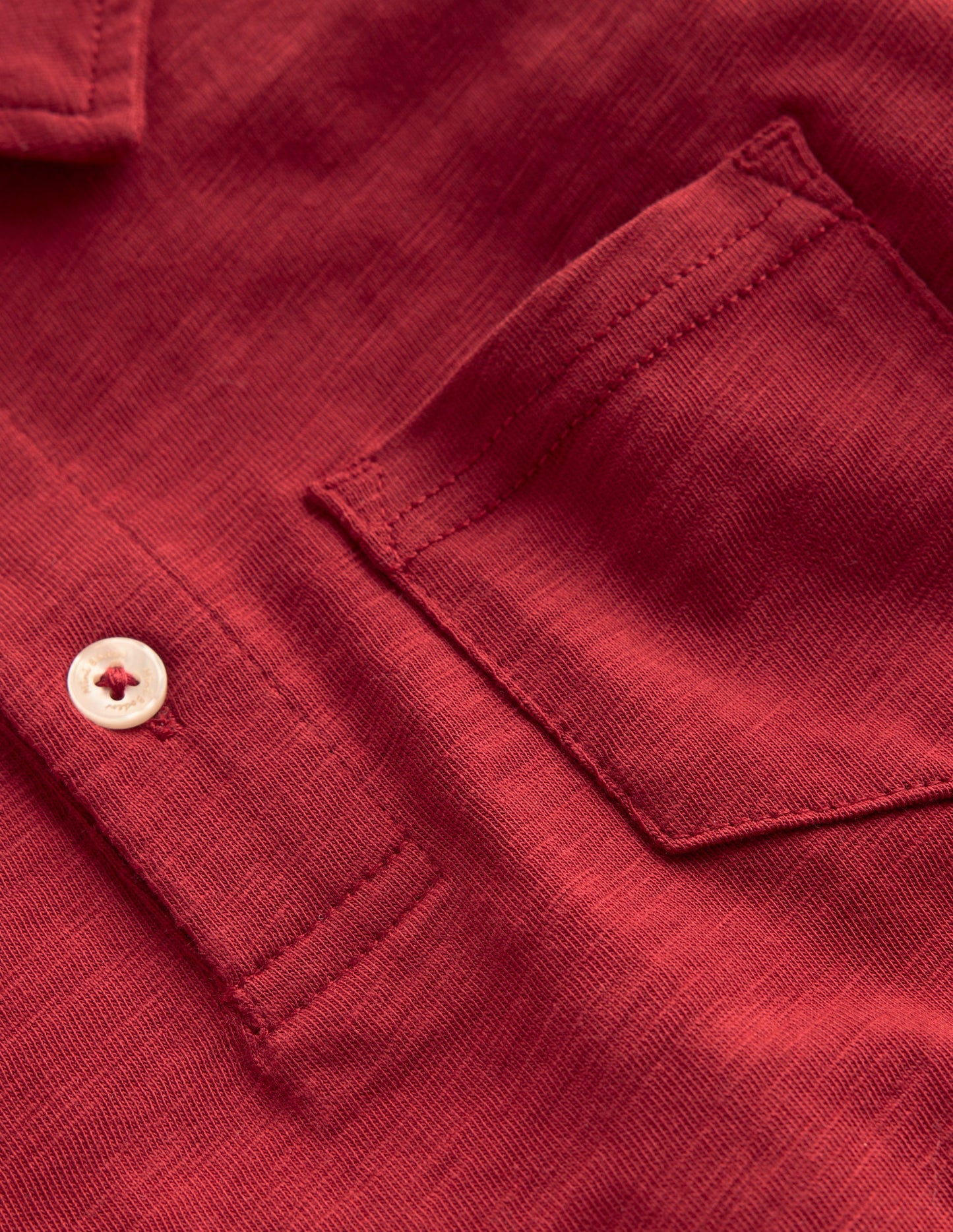 Langärmliges Poloshirt aus Flammgarn-Rot Lakritz