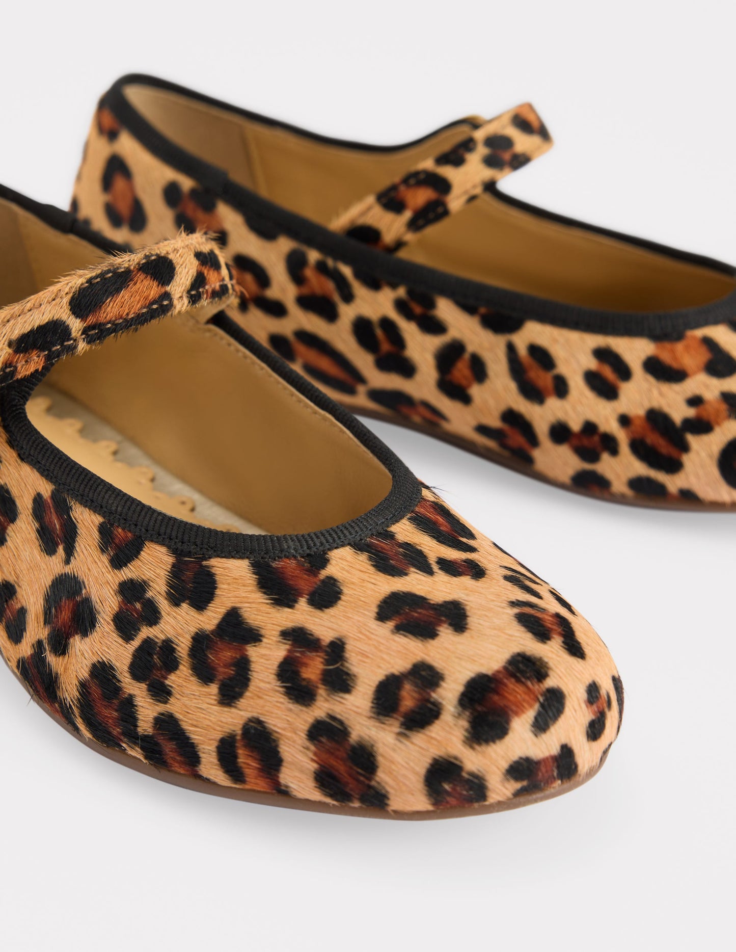 Mary-Jane-Schuhe-Mohair, Leopardenmuster