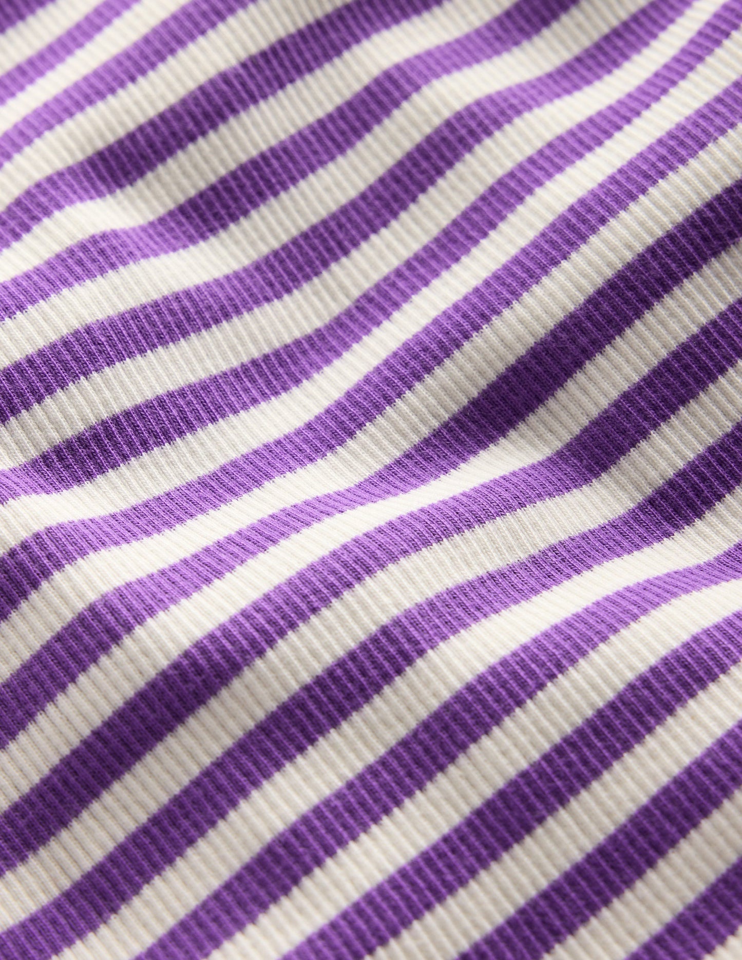 Geripptes Langarmshirt-Lila Topas Streifen