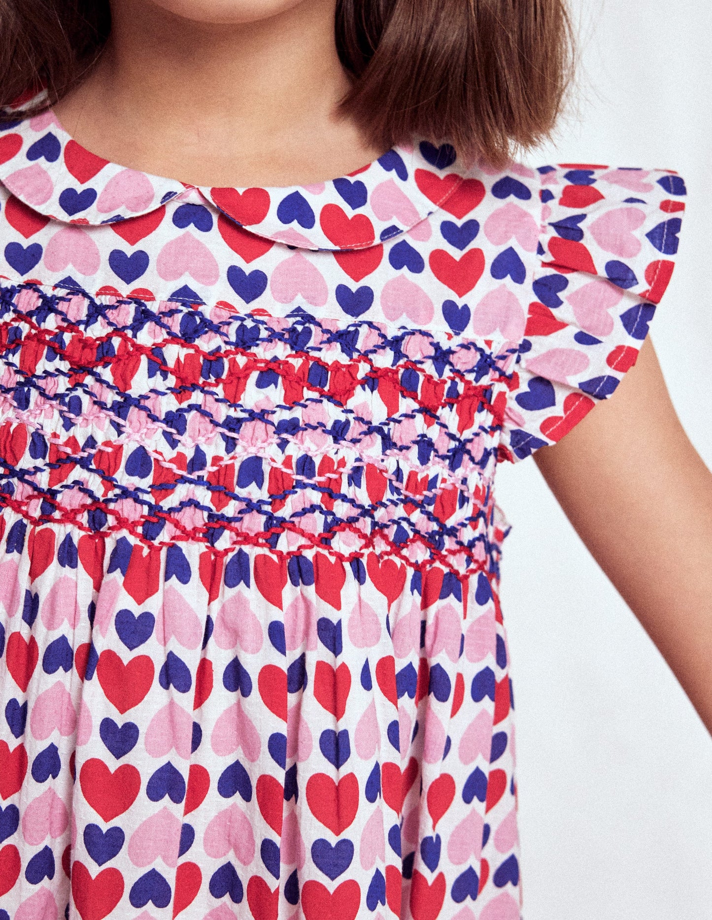 Adeline Gesmoktes Kleid-Mohnblumenrot Geometrisches Herzmuster