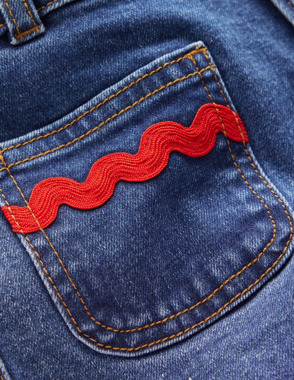 Hose mit aufgesetzten Taschen-Mittlere Waschung Denim