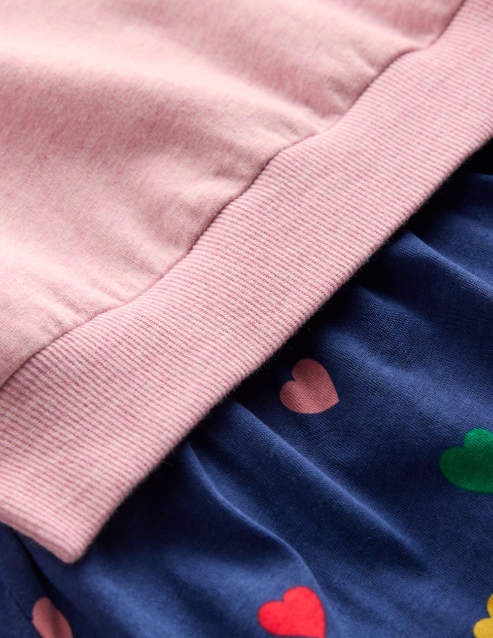 2-in-1-Sweatshirtkleid-Steuerbordblau Bunte Herzen