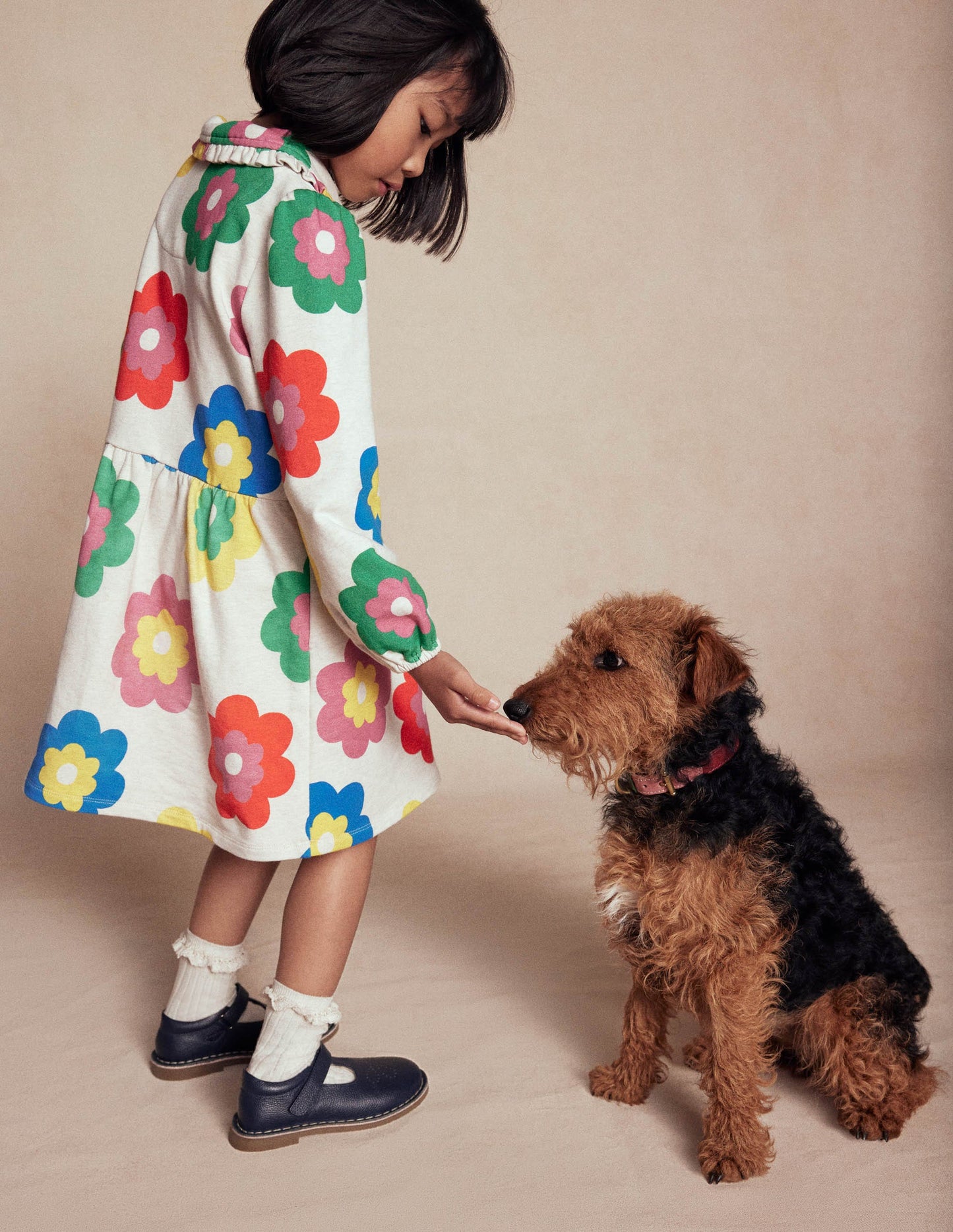 Kuscheliges Jersey-Hemdblusenkleid-Bunt Große Blume