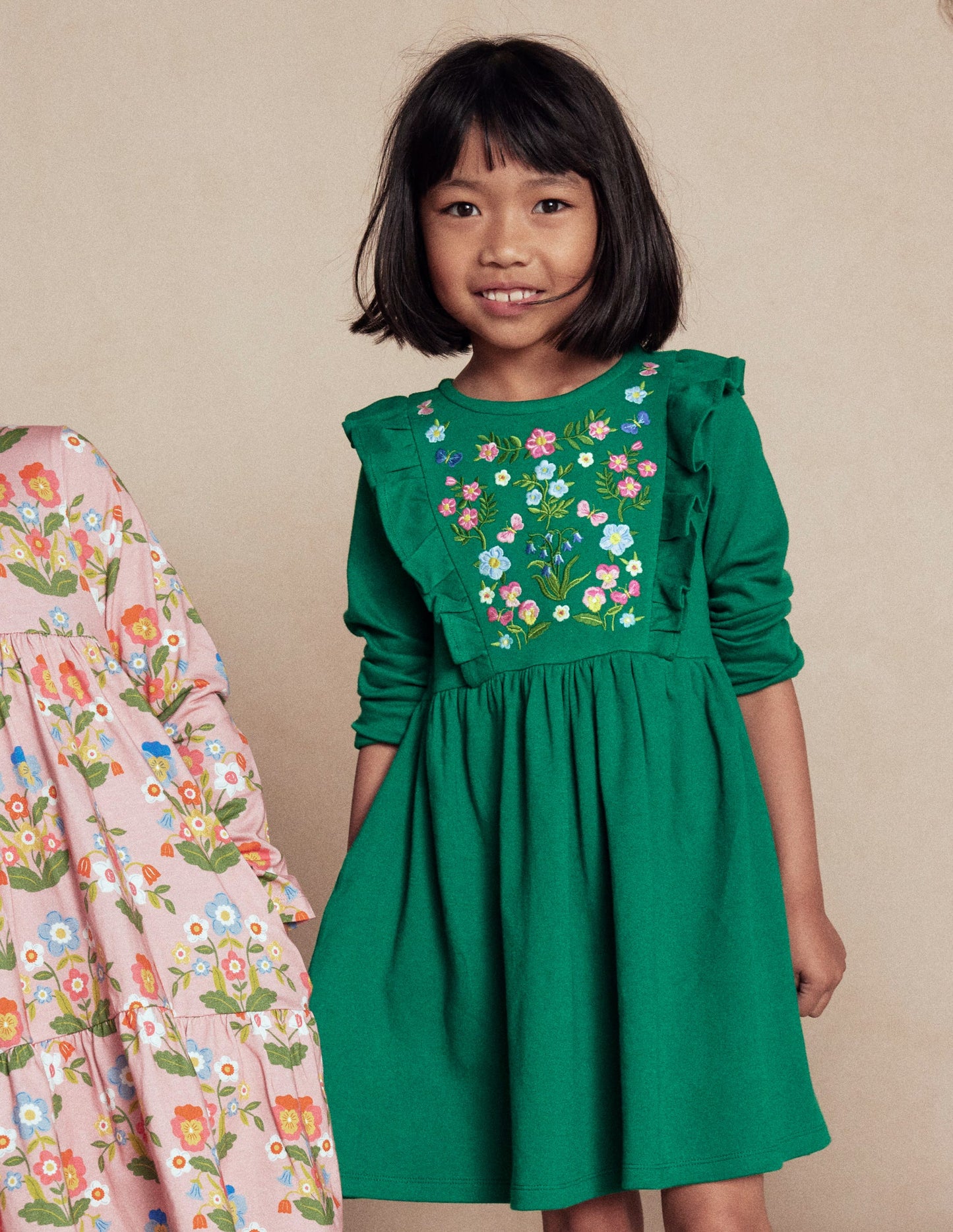 Kleid mit besticktem Oberteil-Juwelgrün