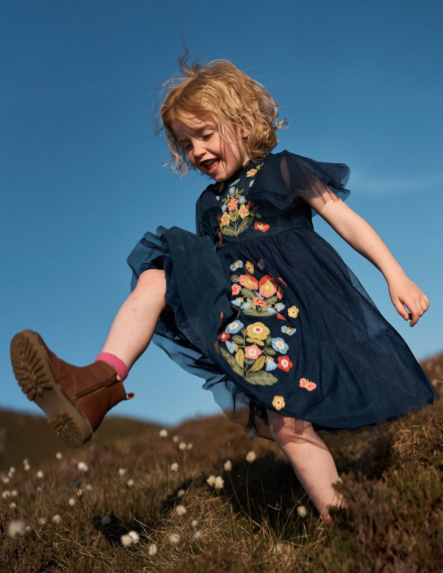 Tüllkleid mit Stickerei-Schuluniform-Marineblau