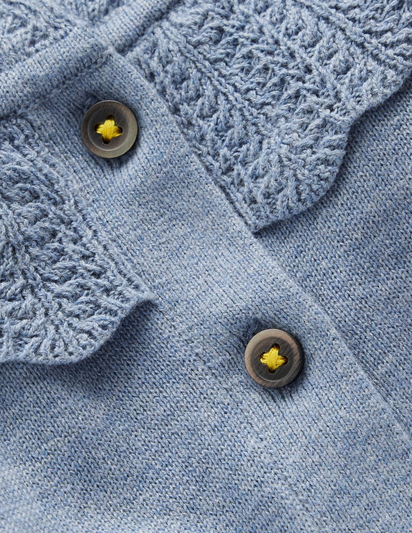 Hübsche Strickjacke mit Rüschen-Gletscherblau Meliert